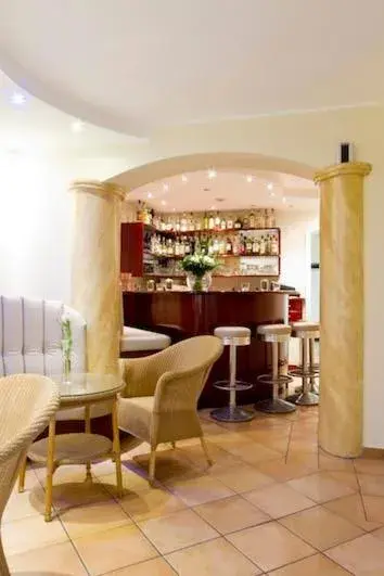 Lounge or bar in Buchholz Downtown Hotel Lounge or bar in Buchholz Downtown Hotel