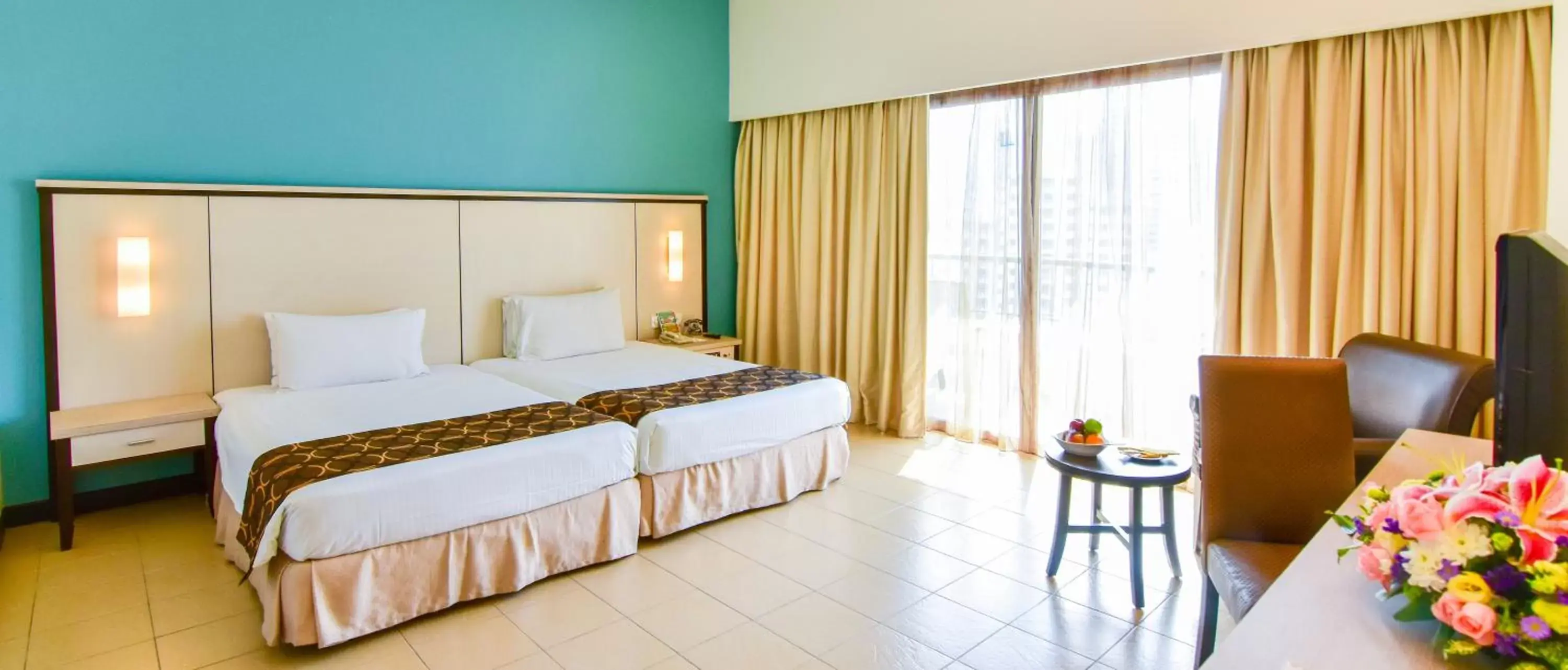 Photo of the whole room, Bed in Flamingo Hotel by the Beach, Penang