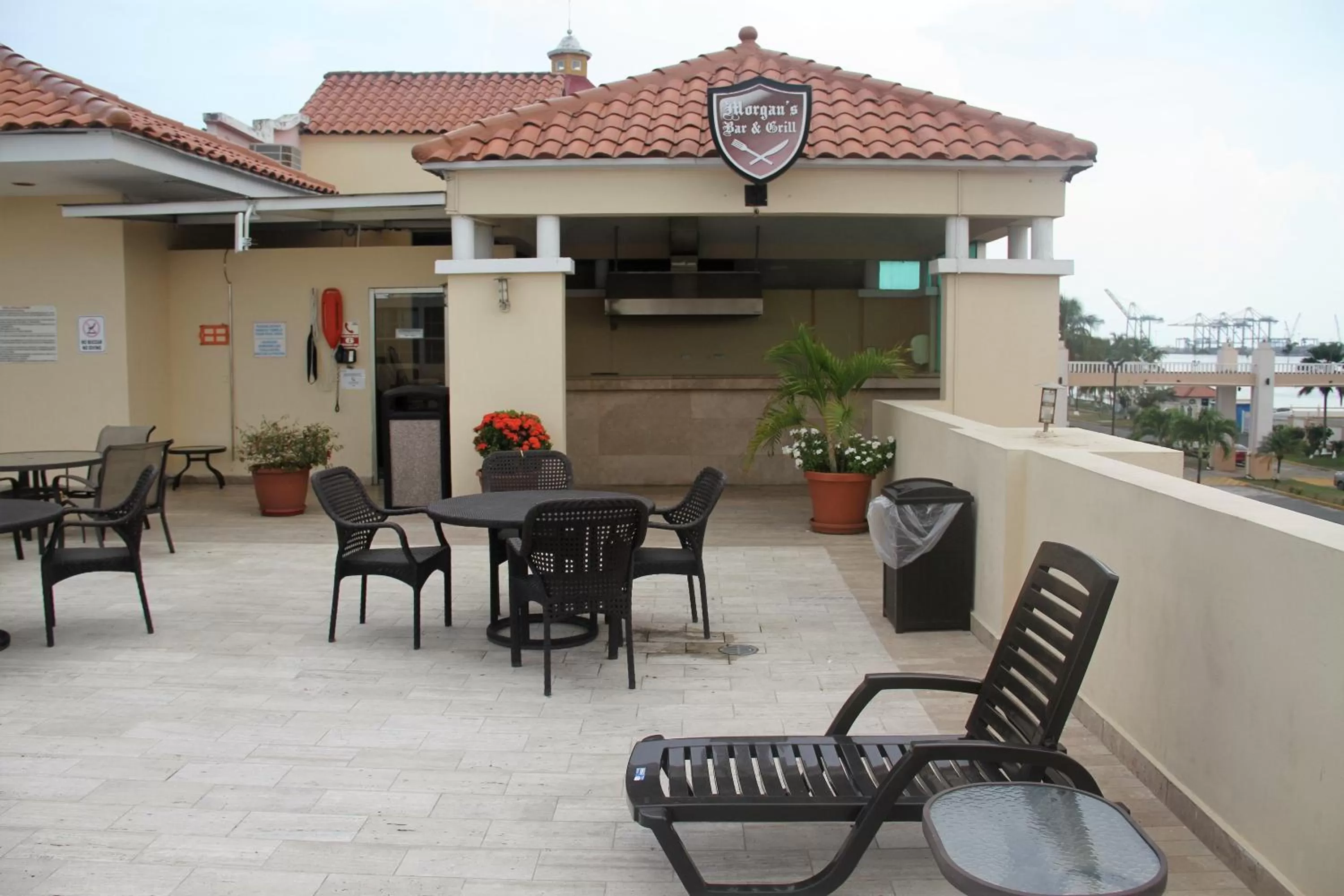 Swimming pool in Radisson Colon 2,000 Hotel & Casino