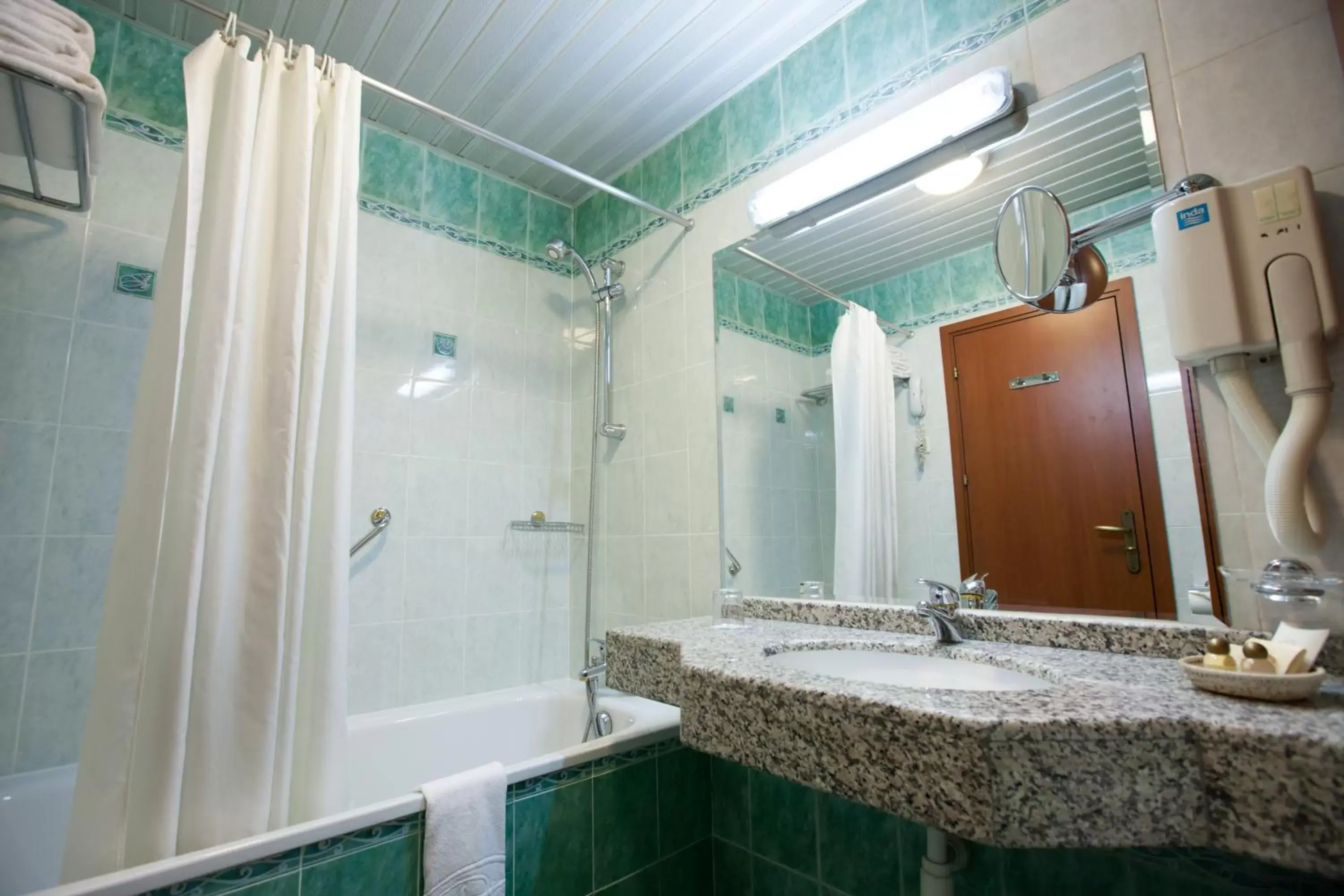Standard Double or Twin Room in Hotel Downtown - TOP location in the heart of Sofia city
