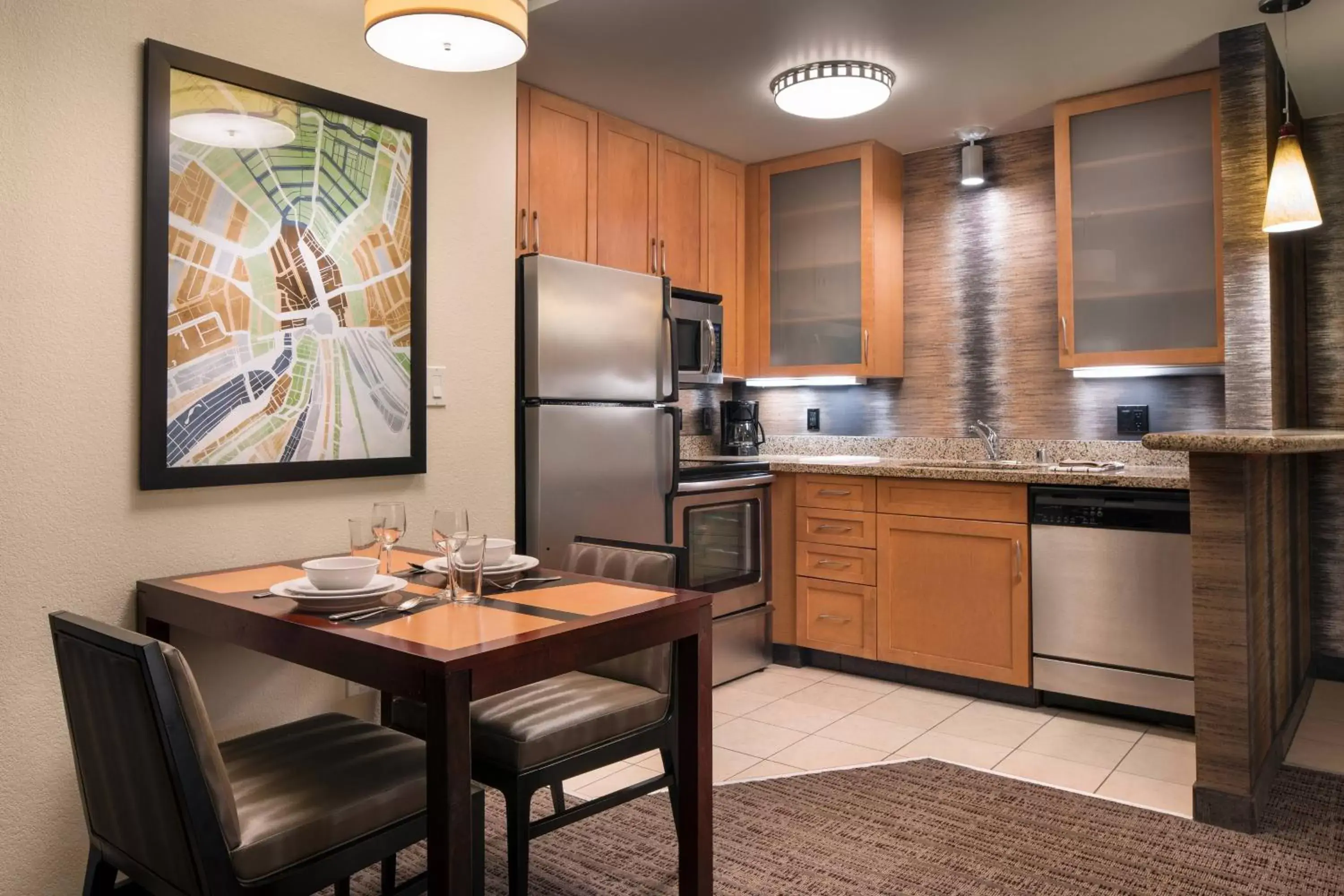 Bedroom, Kitchen/Kitchenette in Residence Inn by Marriott Camarillo