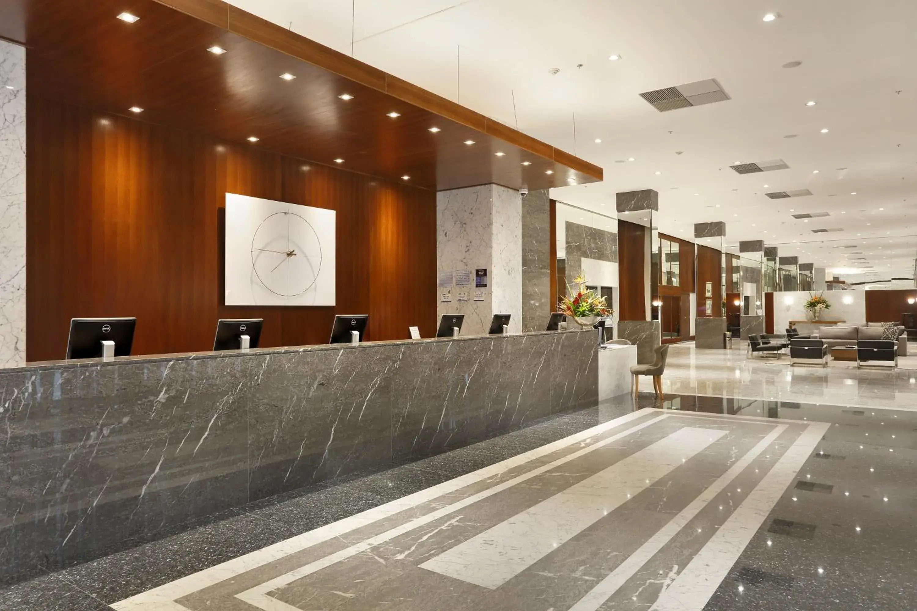 Lobby or reception in Windsor Oceanico Hotel