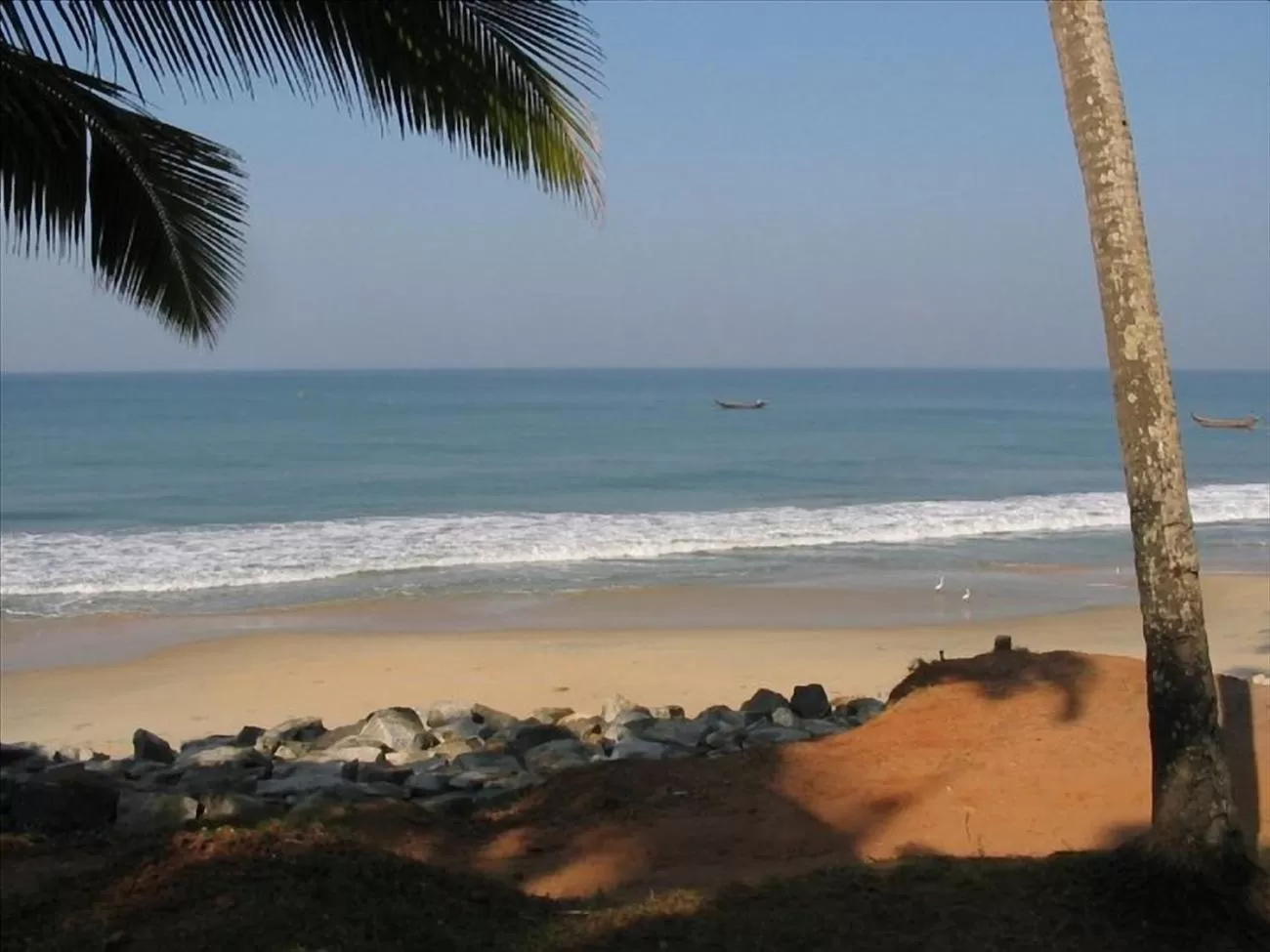 Beach in Sukriti beach Resort