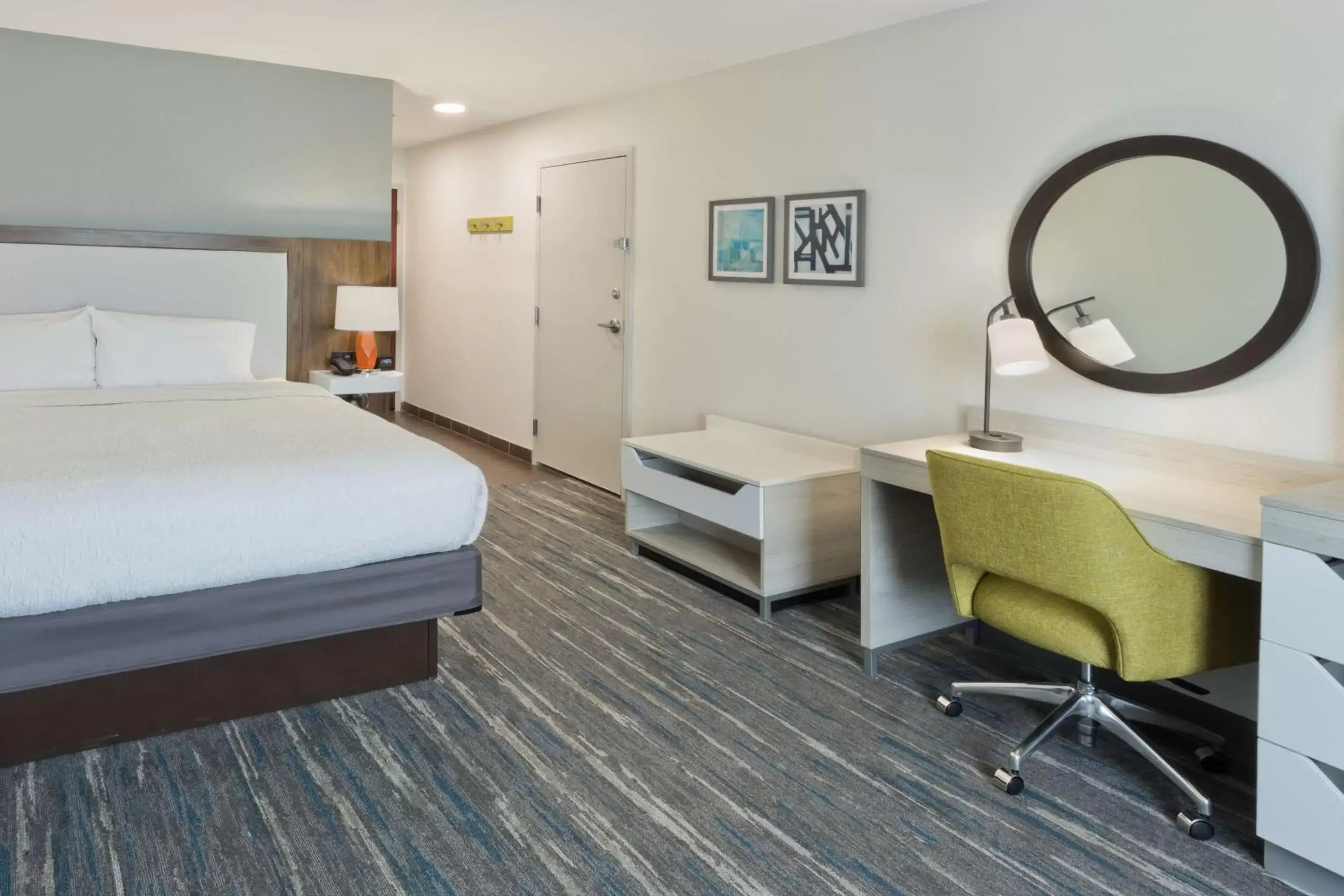 Bedroom, Bed in Hampton Inn & Suites Phenix City- Columbus Area