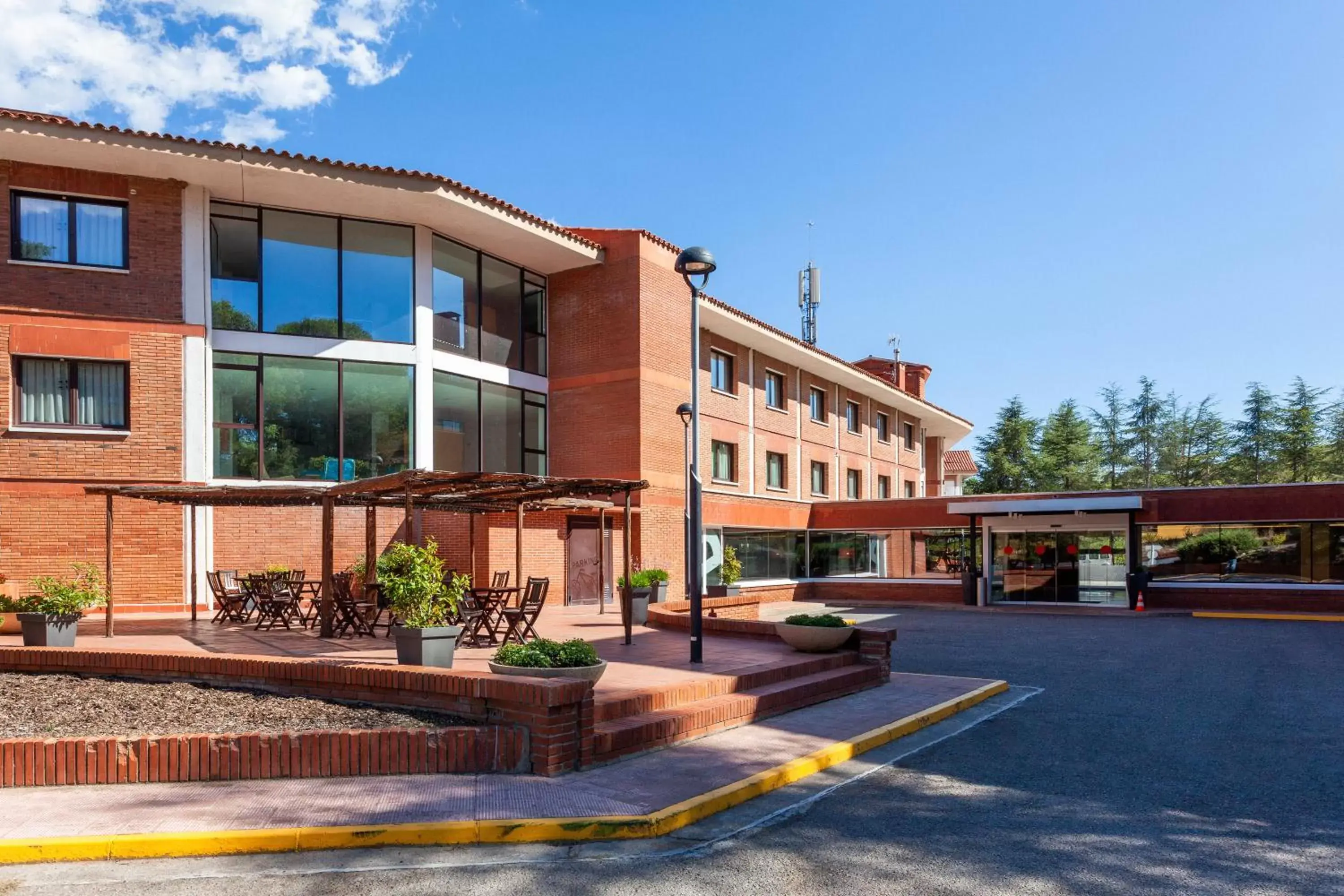 Facade/entrance, Property Building in Checkin Montserrat