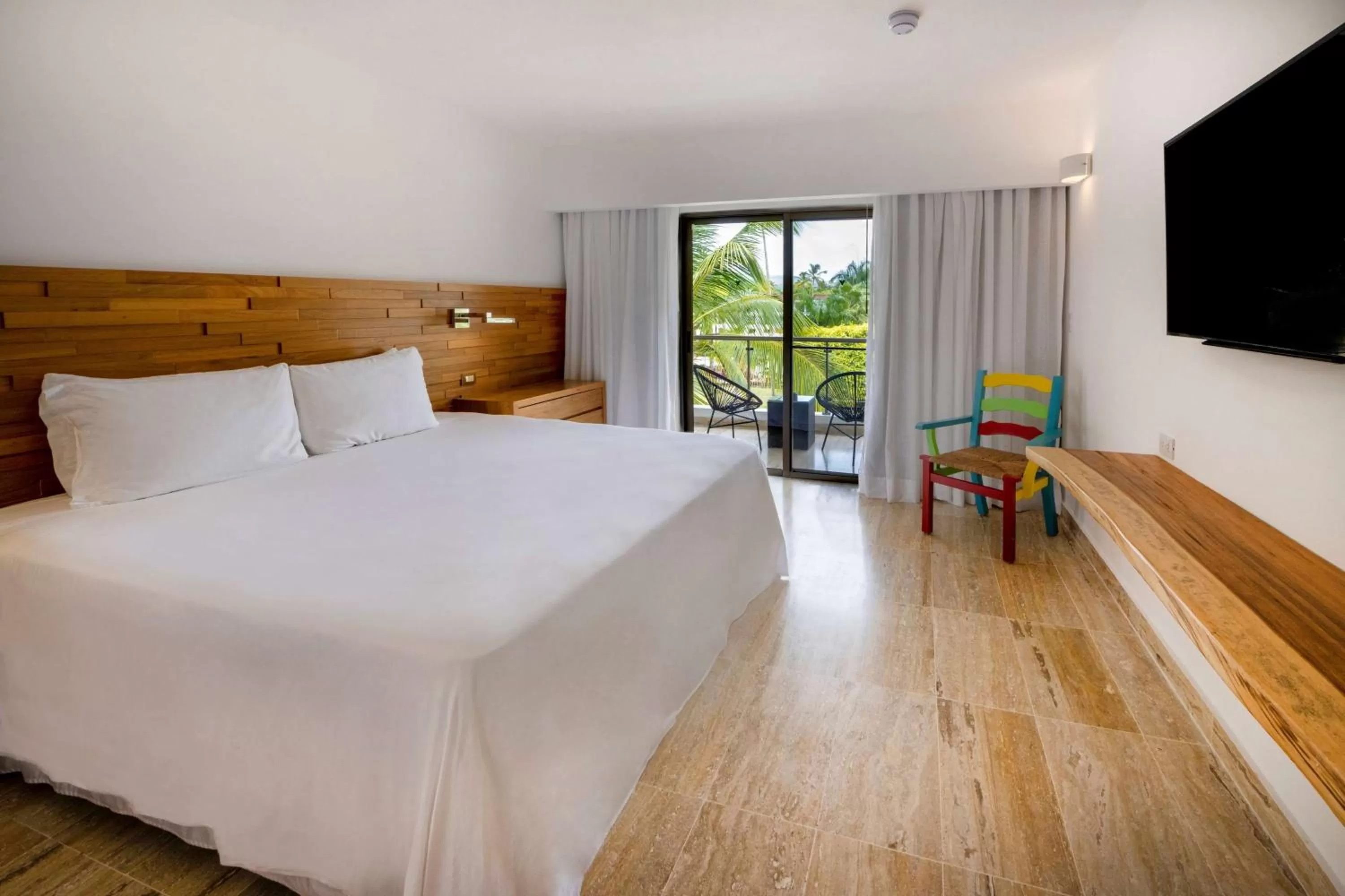 Photo of the whole room, Bed in Viva V Samana by Wyndham, A Trademark Adults All Inclusive