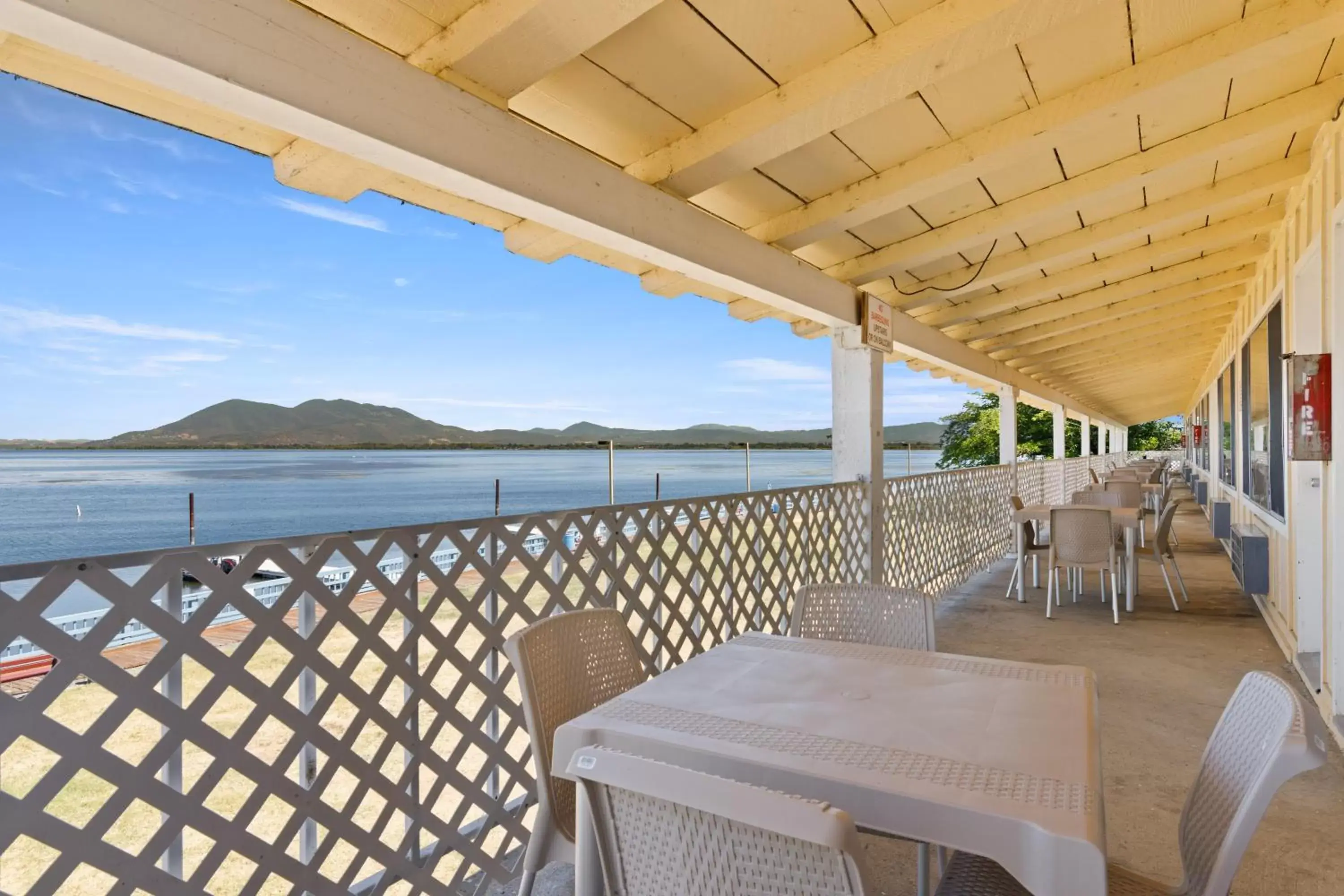 Balcony/Terrace in Skylark Shores Resort