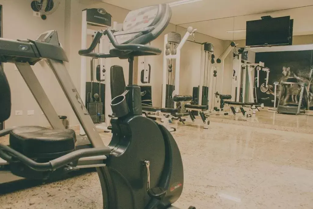 Fitness Center/Facilities in Nohotel Premium Americana