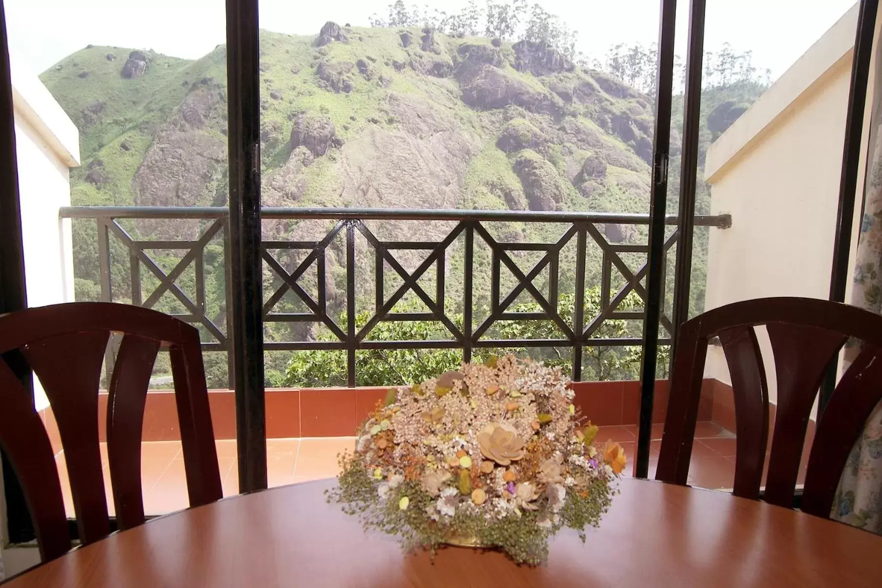 Balcony/Terrace, Mountain View in Abad Copper Castle Resort