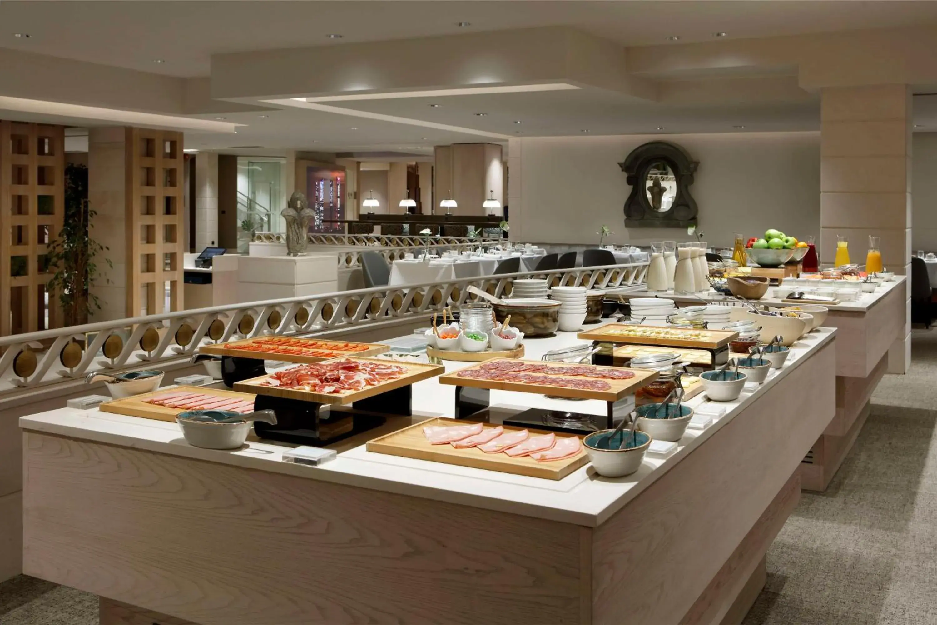 Breakfast in Hyatt Regency Hesperia Madrid Breakfast in Hyatt Regency Hesperia Madrid