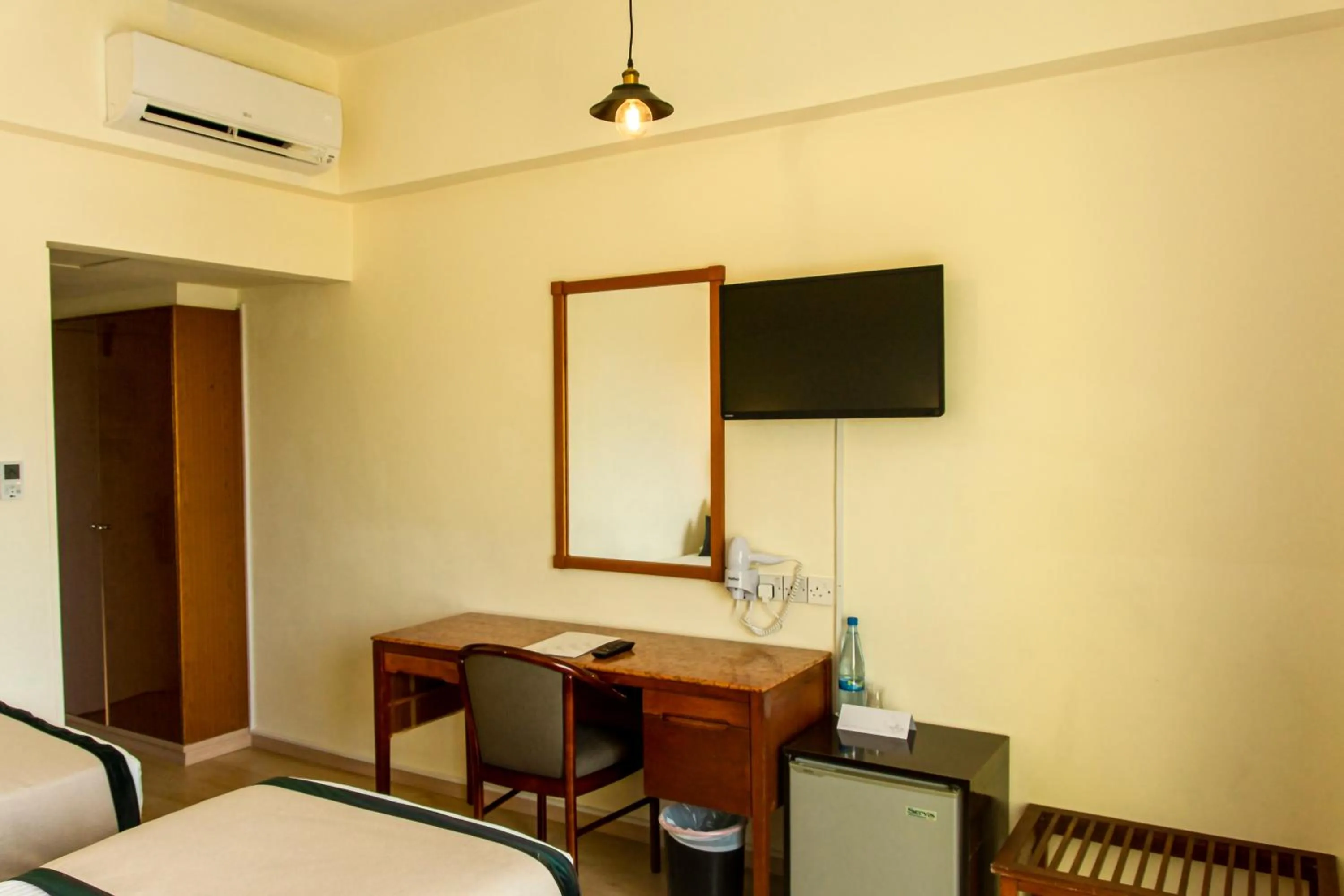 Standard Double or Twin Room in Pefkos City Hotel