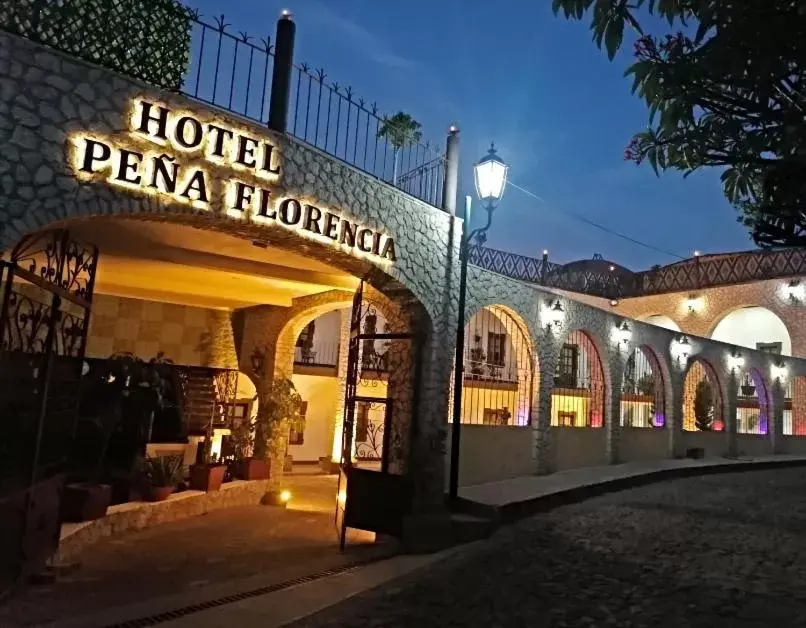 Property building in Hotel Peña Florencia