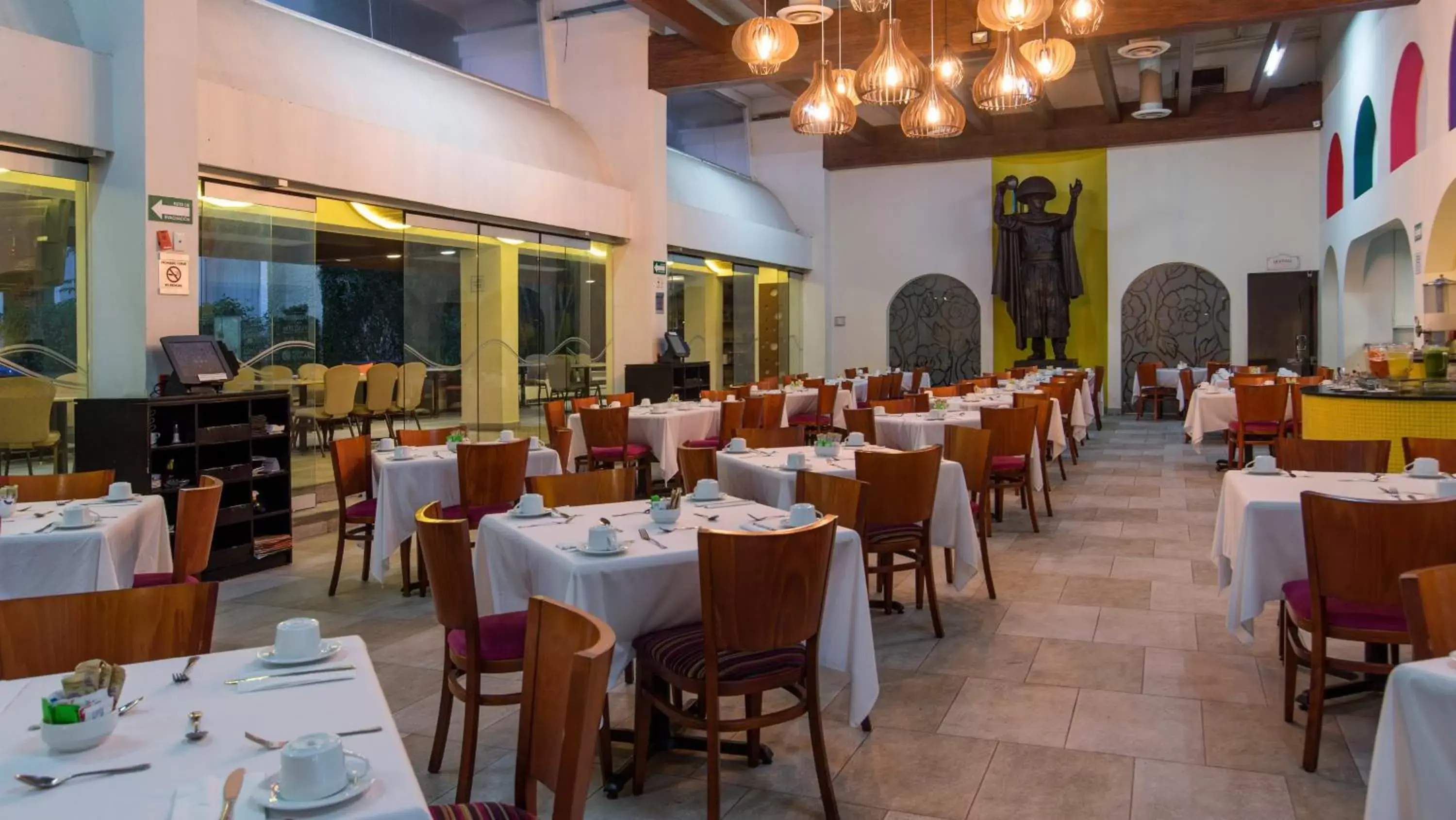 Restaurant/Places to Eat in Holiday Inn Tuxtla Gutierrez, an IHG Hotel