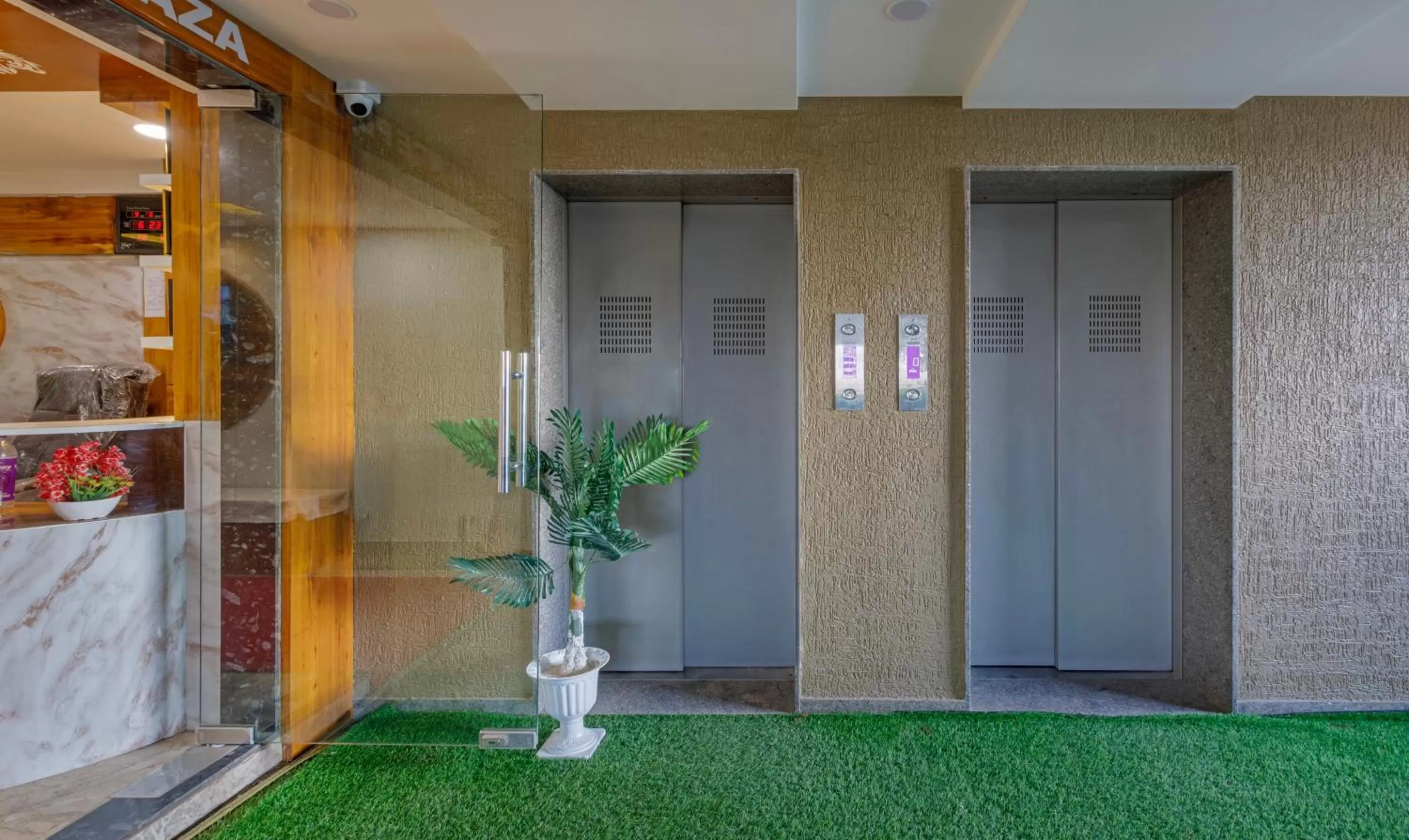 elevator in Treebo Prince Plaza