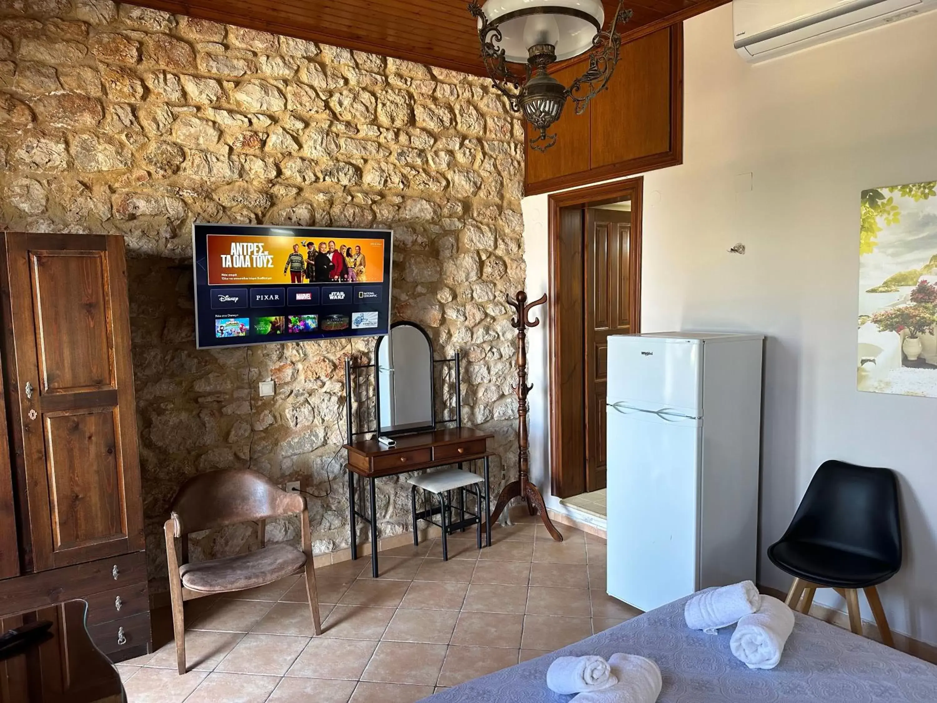 TV/Entertainment Center in SeaFront Stone Suites