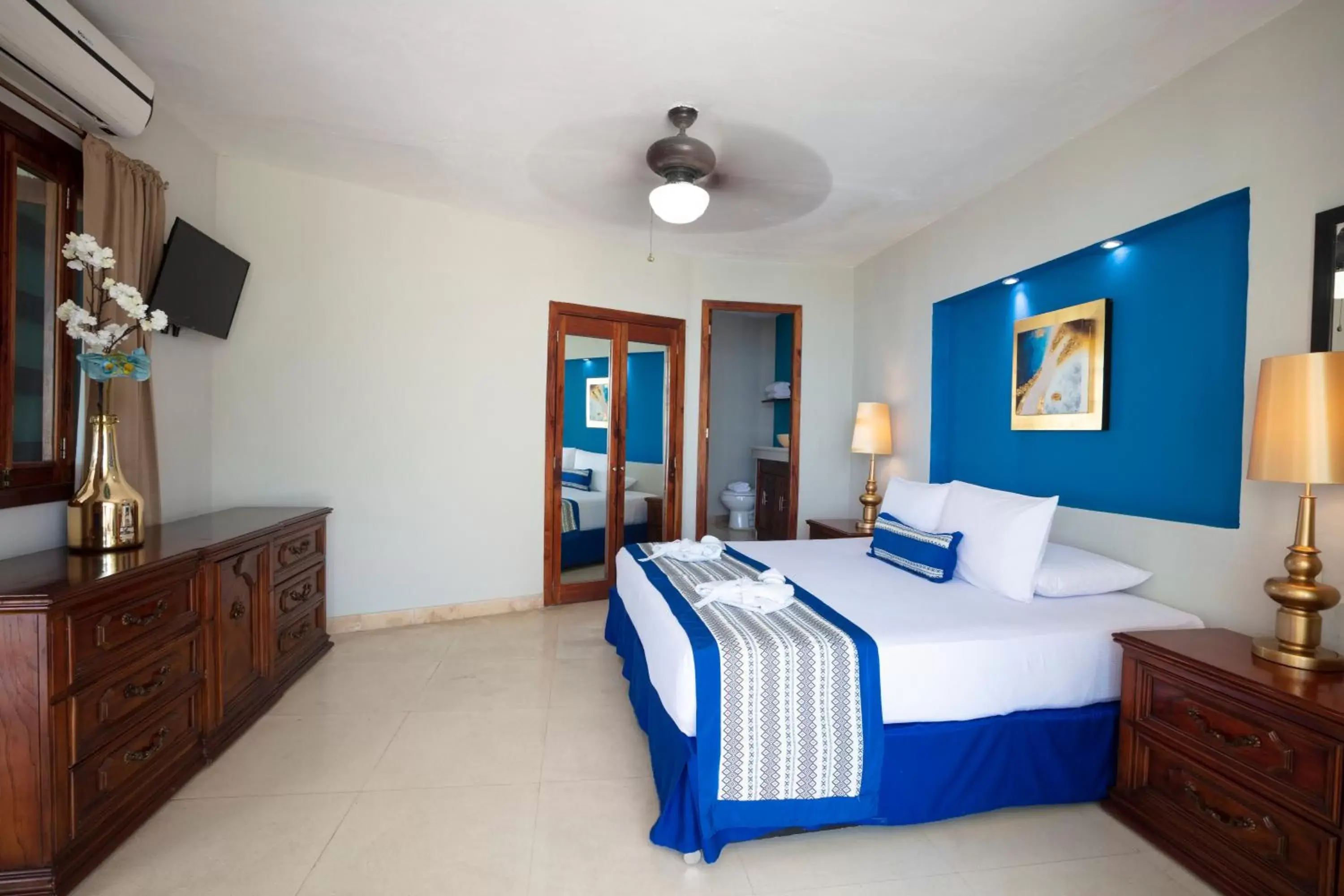 Bed in Blue Chairs Resort by the Sea - Adults Only