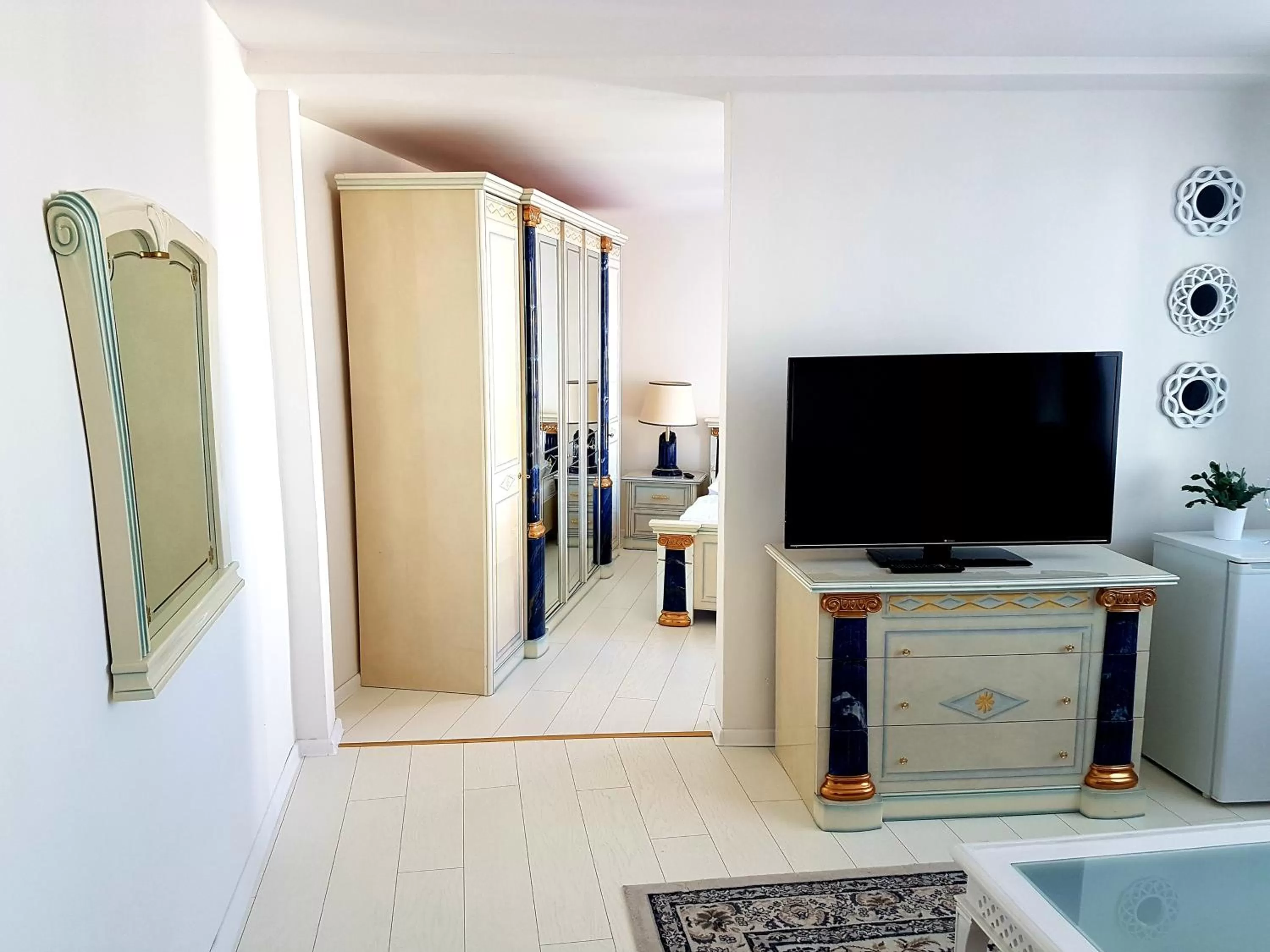 Photo of the whole room in Hotel Union