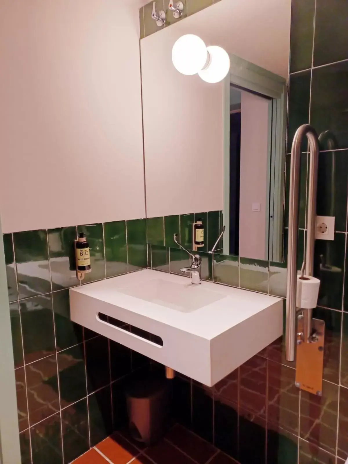 Shower, Bathroom in Terra Aurea Aparthotel