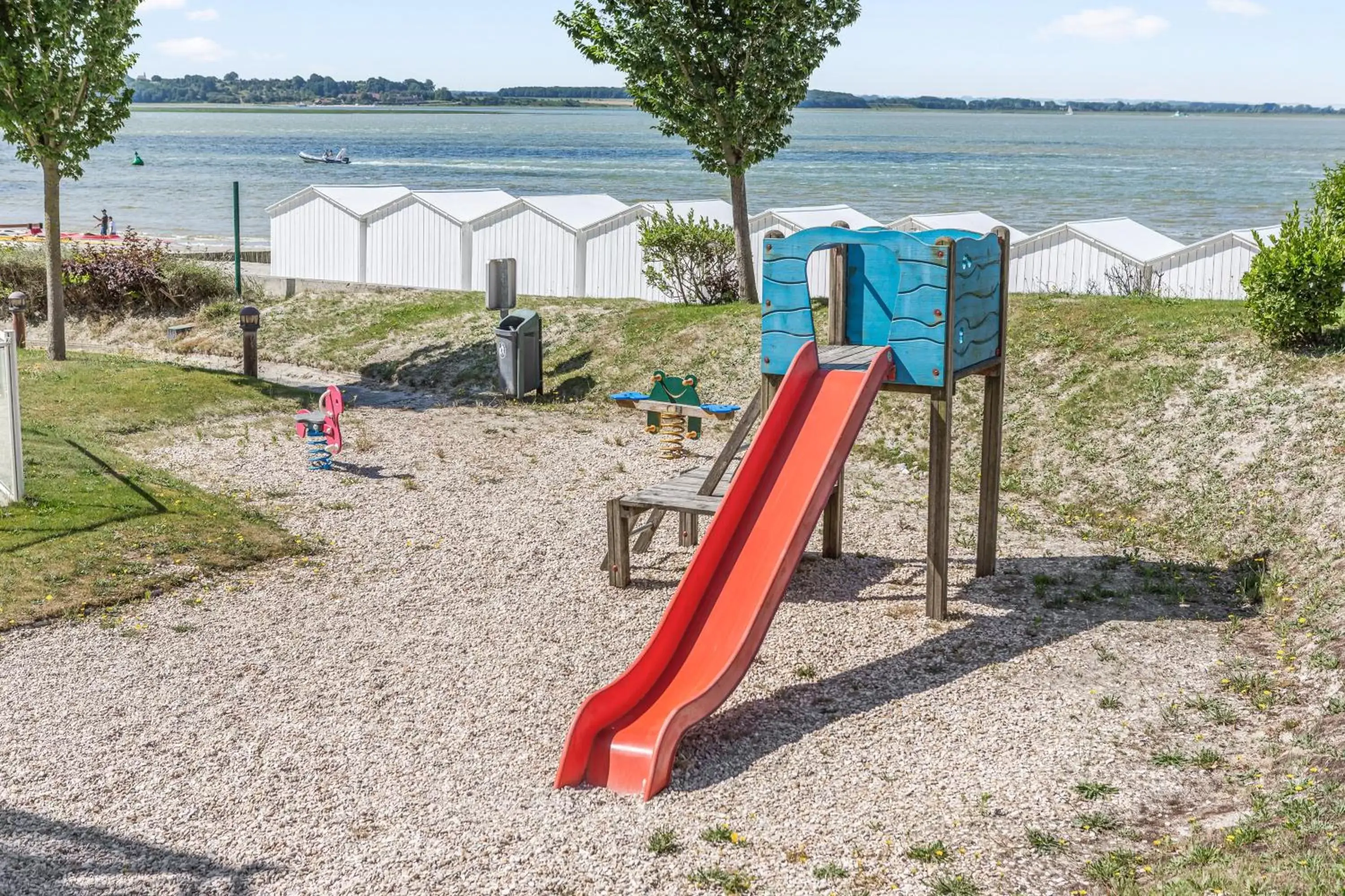 Communal lounge/ TV room, Children's Play Area in Pierre & Vacances Premium Résidence de la Plage