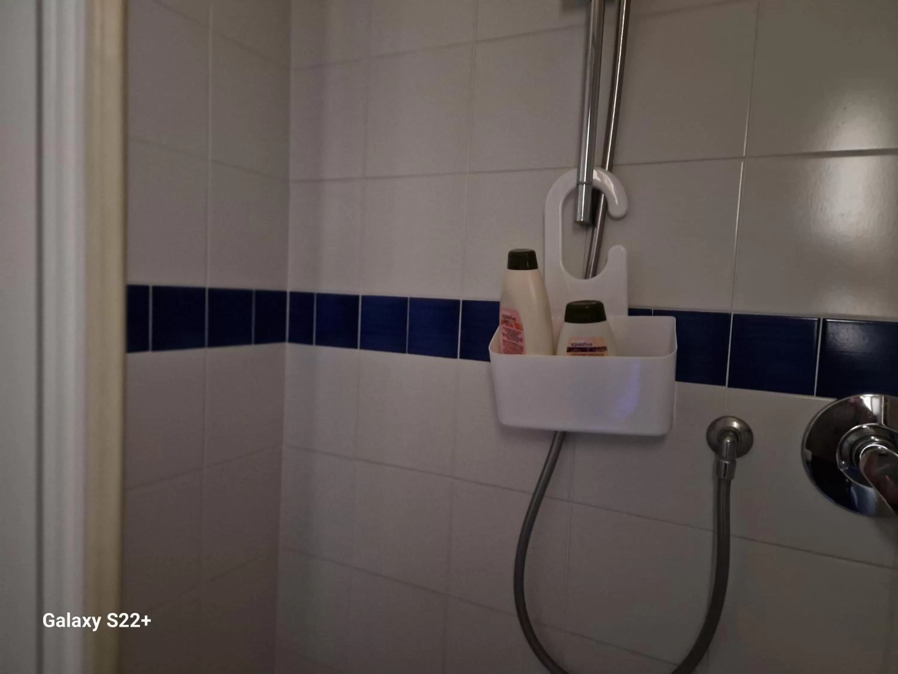 Shower in B&B i Rinascimenti