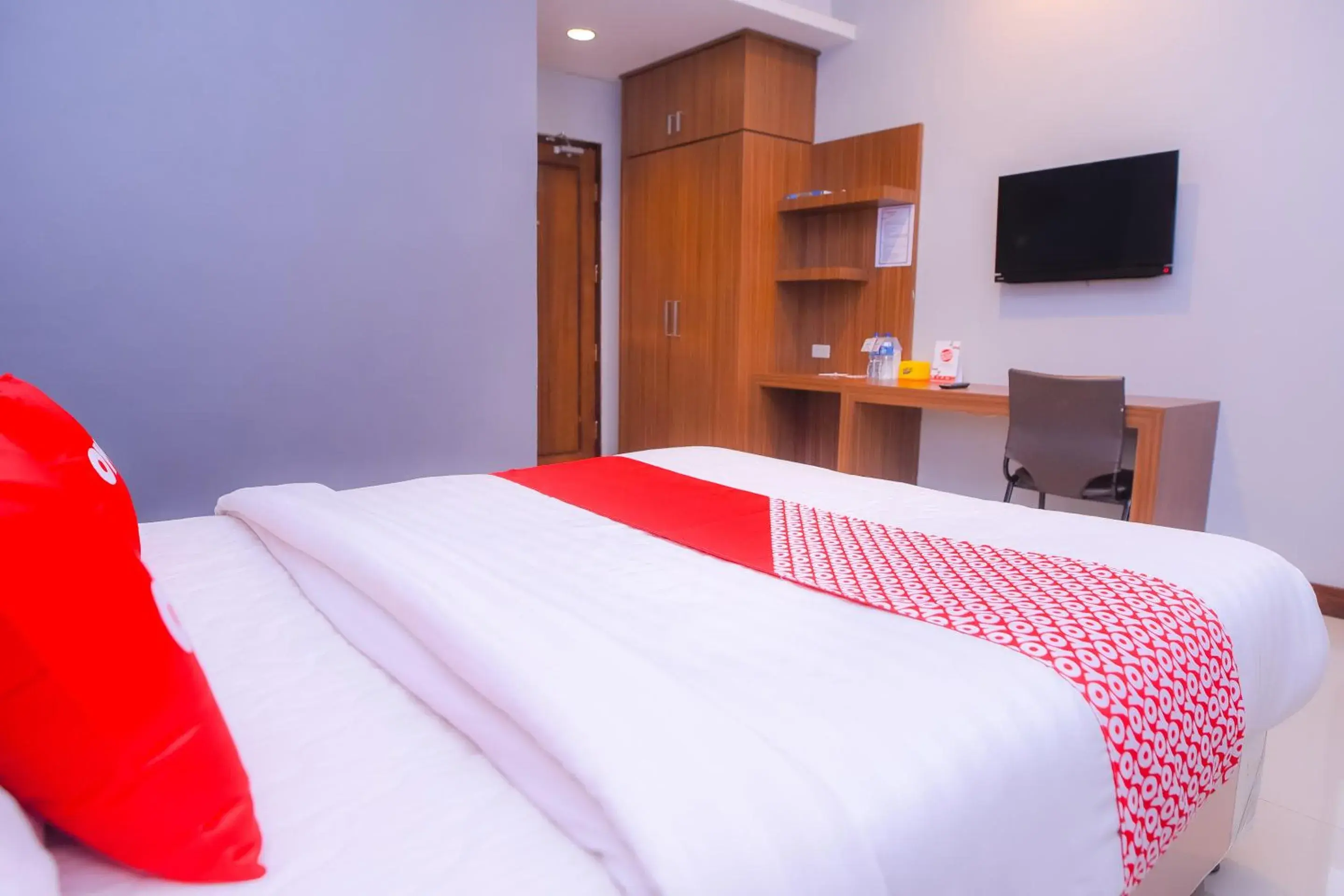 Bedroom, Bed in OYO 1630 Hotel Syariah Ring Road