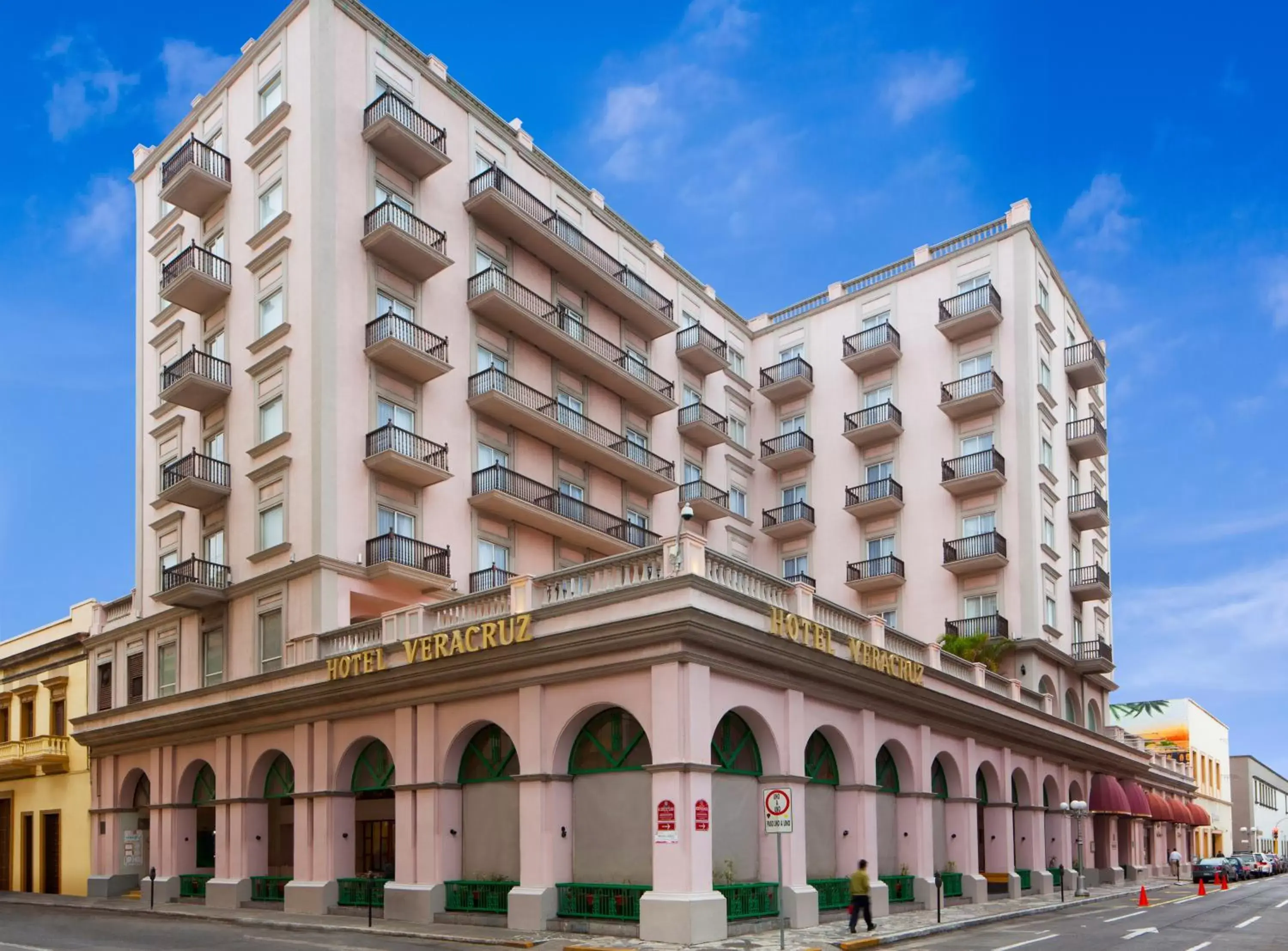 Facade/entrance, Property Building in Hotel Veracruz Centro Histórico