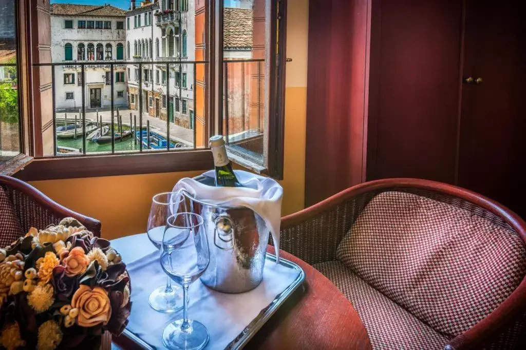 Alcoholic drinks in Palazzo Marcello Hotel Al Sole