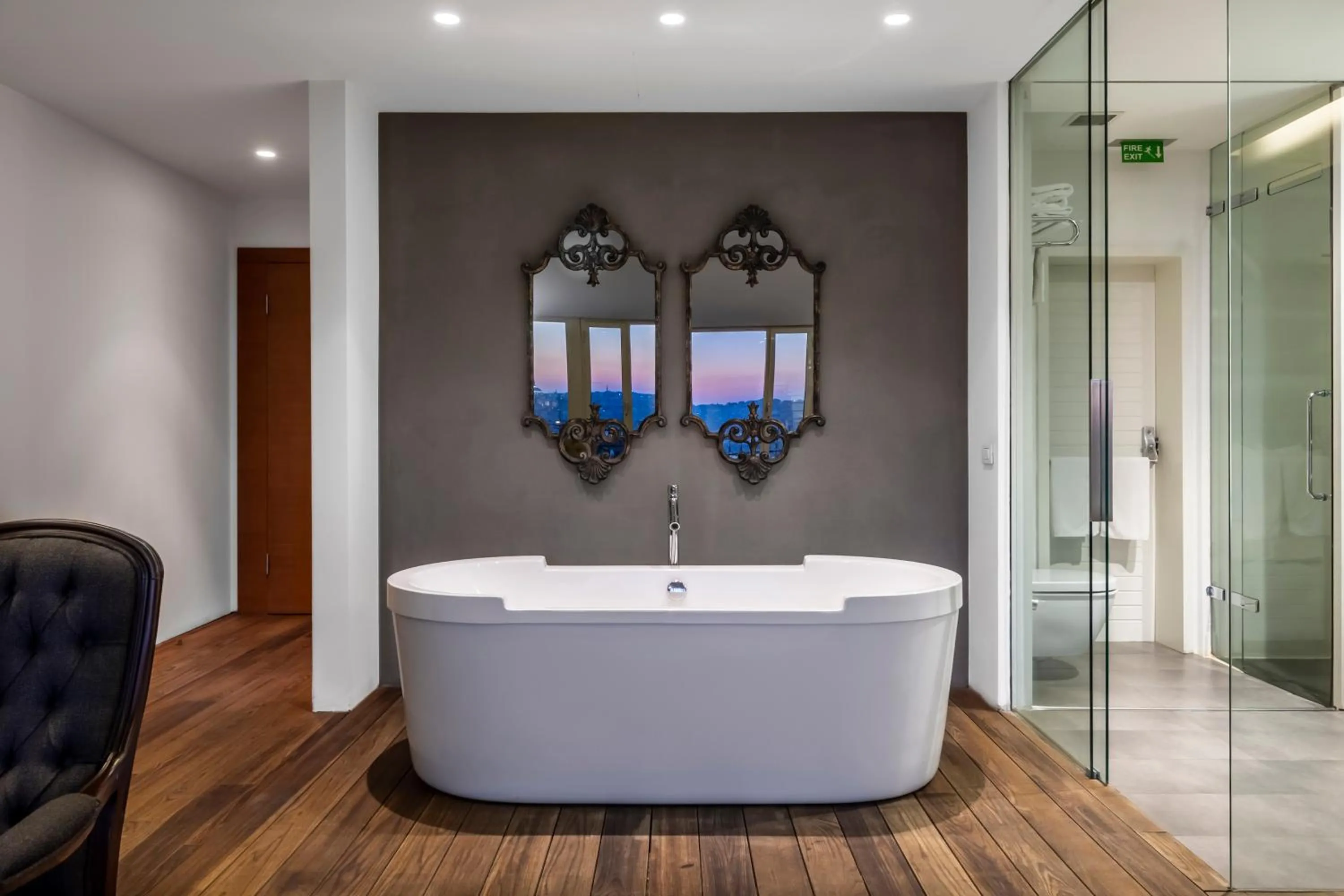 Bathroom in Ansen Hotel and Suites