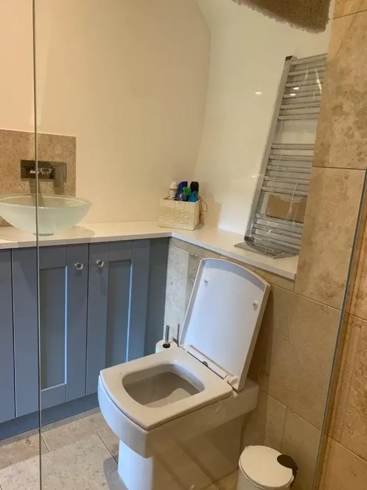 Bathroom in Gooseford Farm