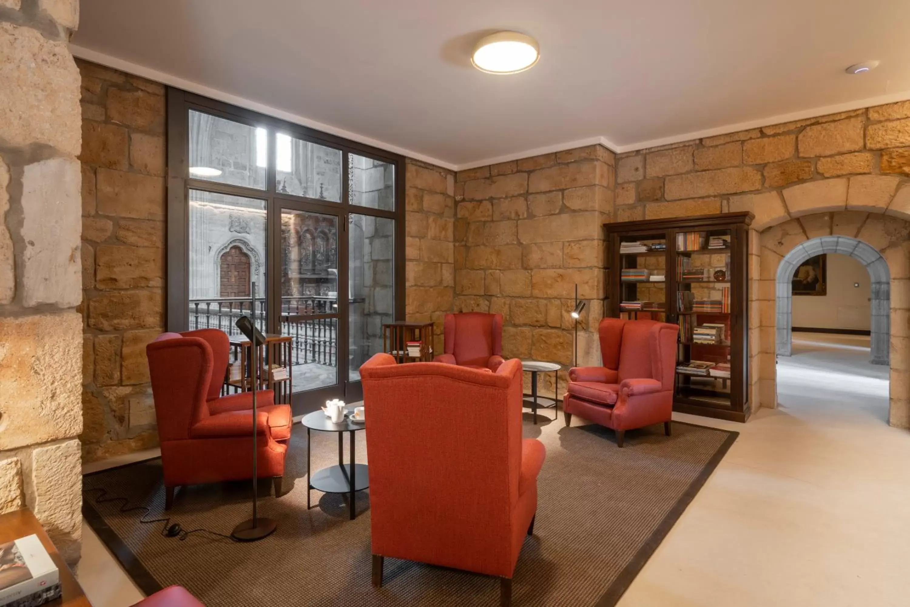 Library, Seating Area in Parador de Turismo de León