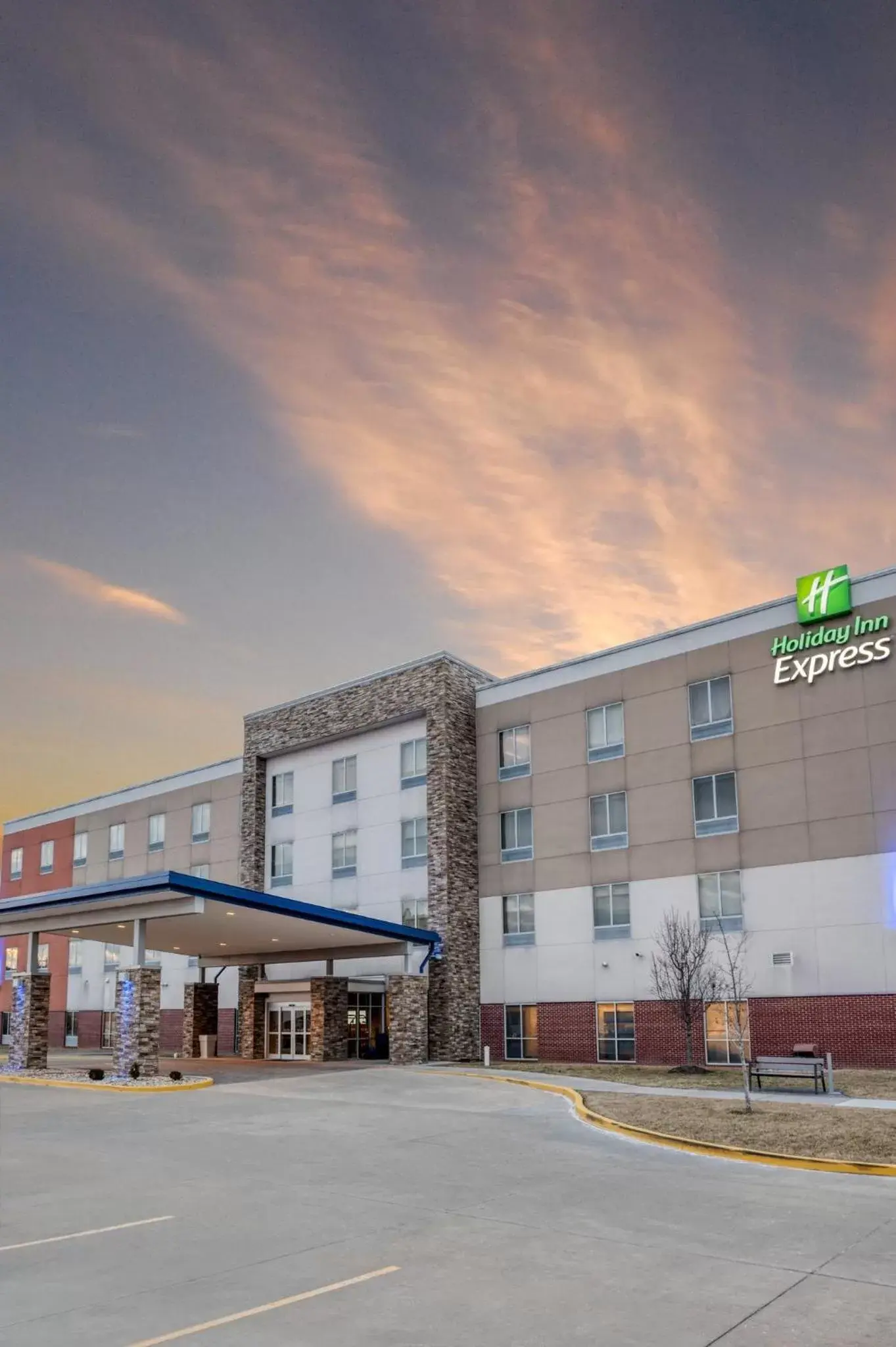 Property Building in Holiday Inn Express Troy, an IHG Hotel