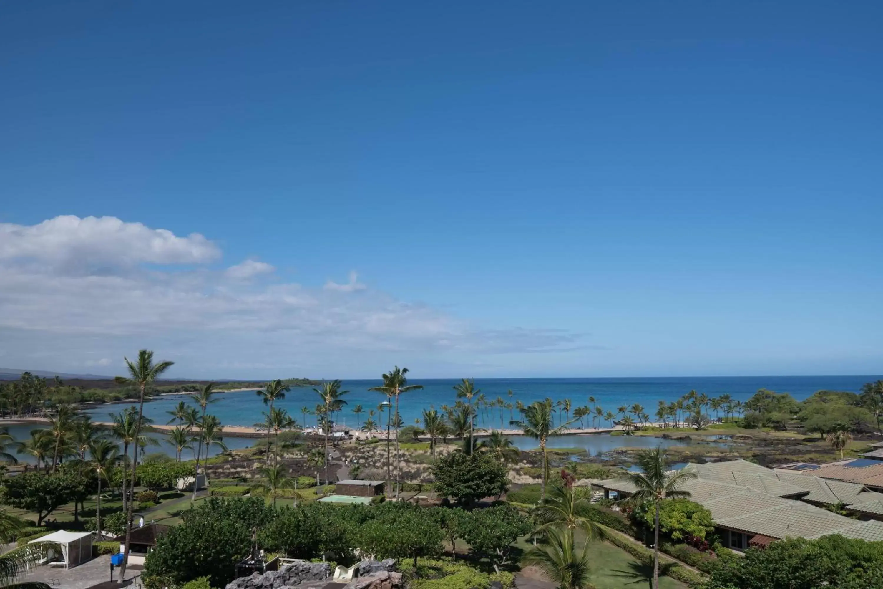 Photo of the whole room in Waikoloa Beach Marriott Resort & Spa