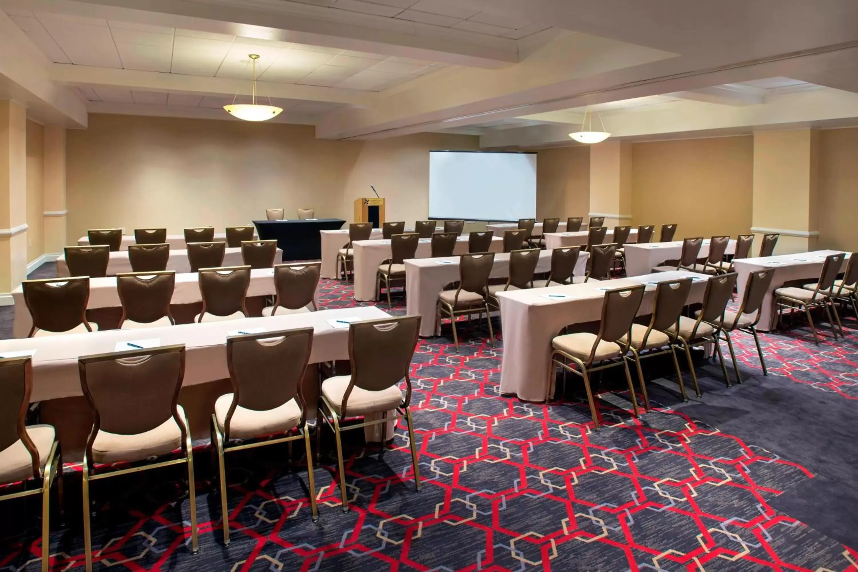 Meeting/conference room in Four Points by Sheraton Melville Long Island