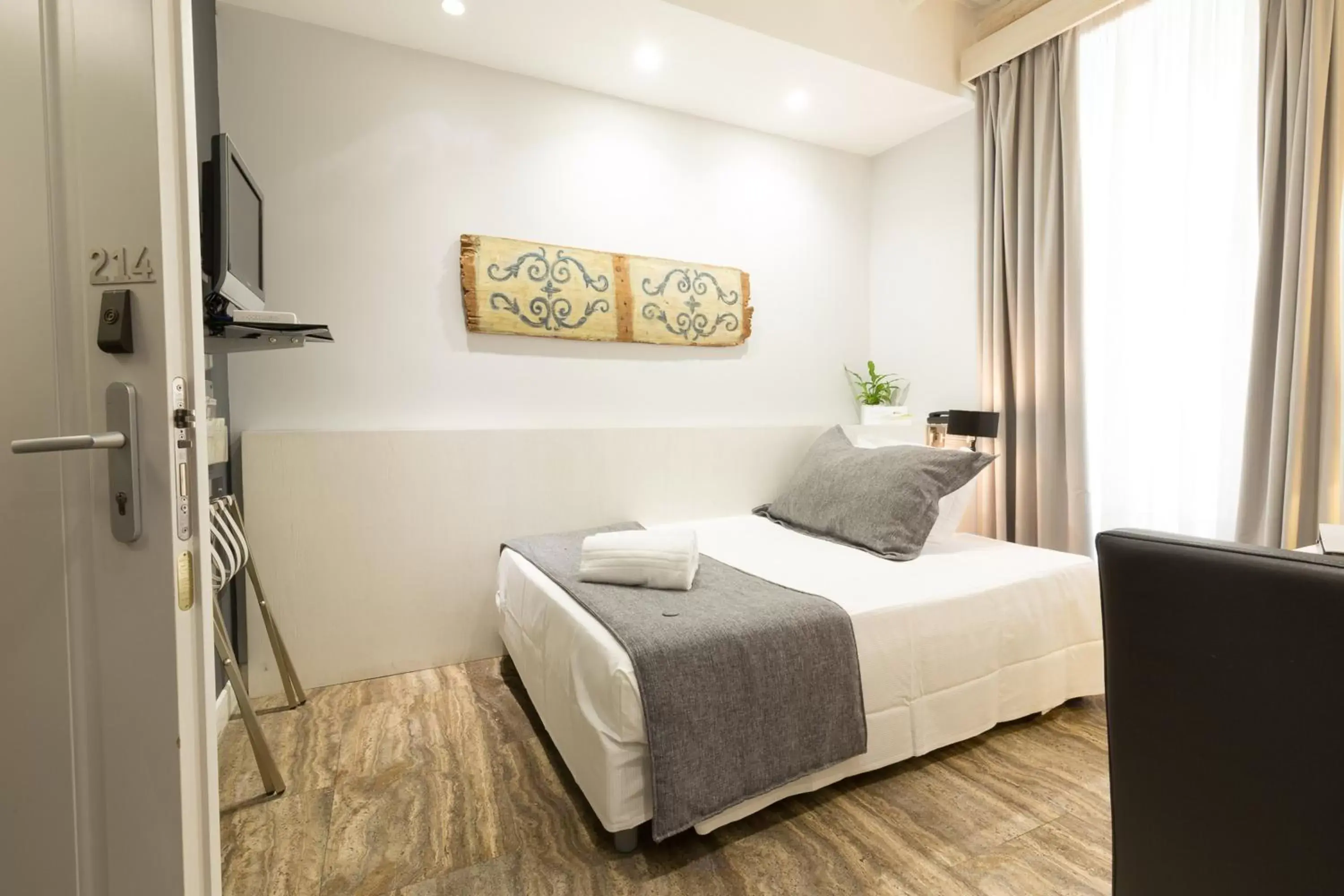 Small Double Room - single occupancy in Quintocanto Hotel & Spa Small Double Room - single occupancy in Quintocanto Hotel & Spa