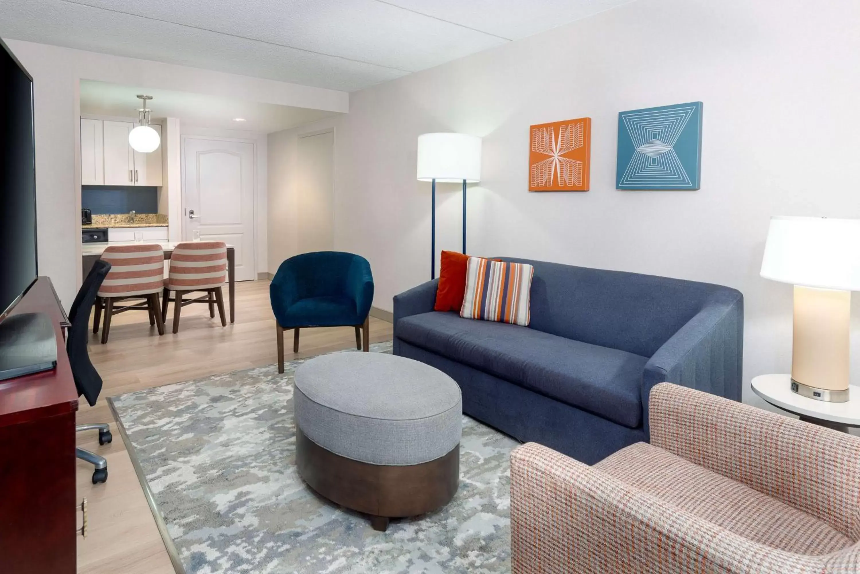 Living room, Seating Area in Homewood Suites by Hilton Boston/Canton, MA