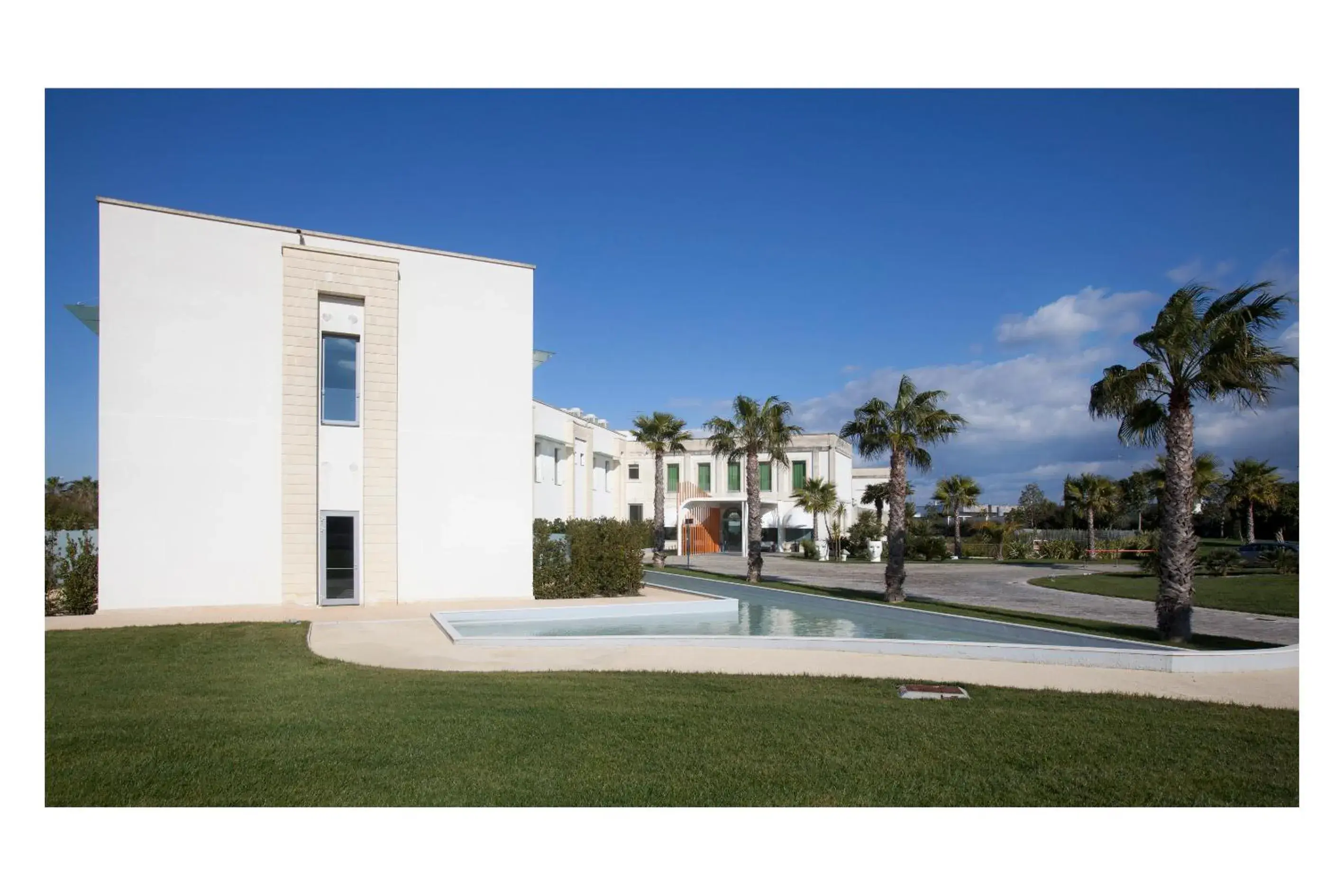 Facade/entrance, Property Building in Arthotel & Park Lecce