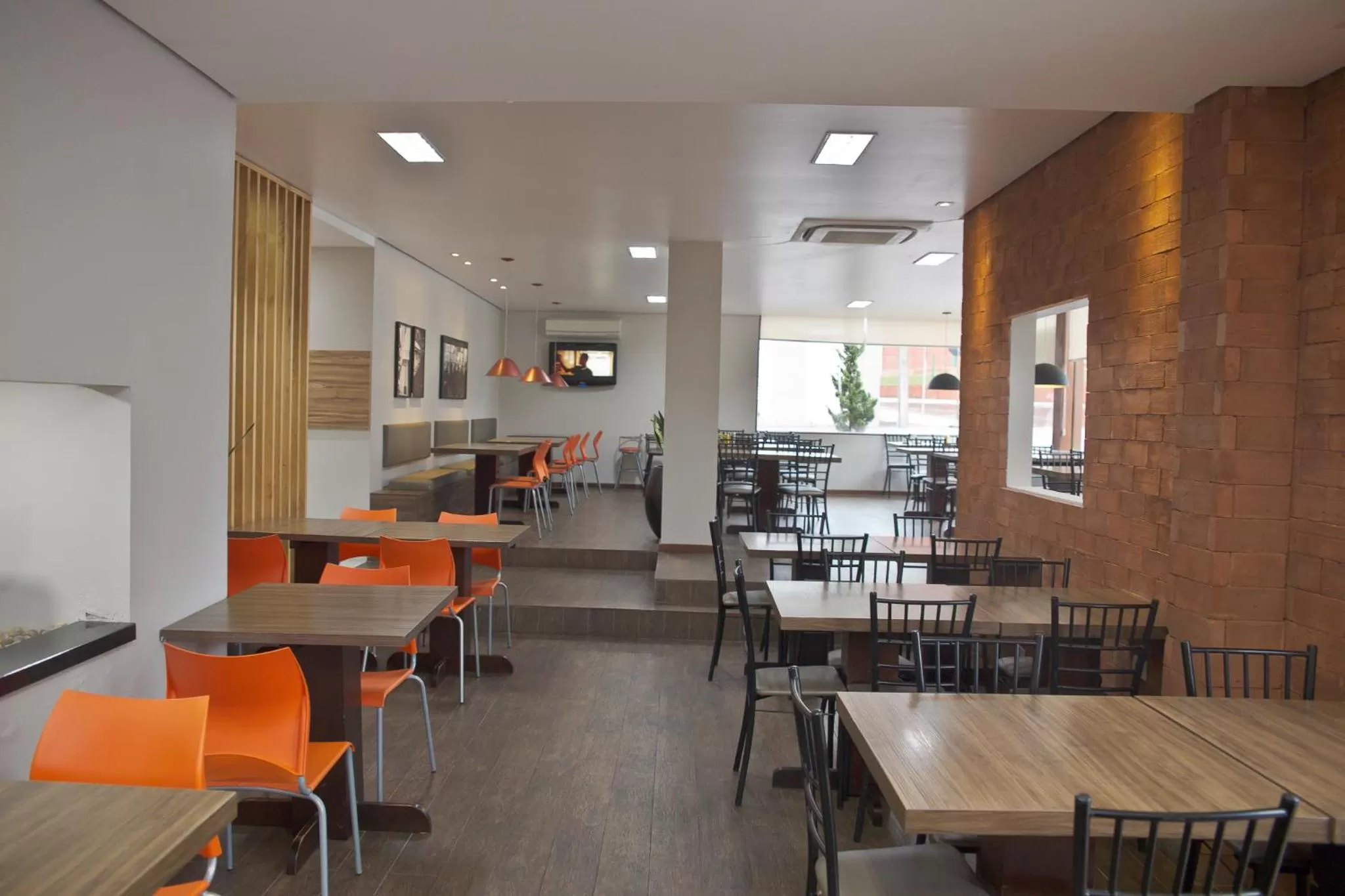 Restaurant/places to eat in Vallér Montanha Hotel