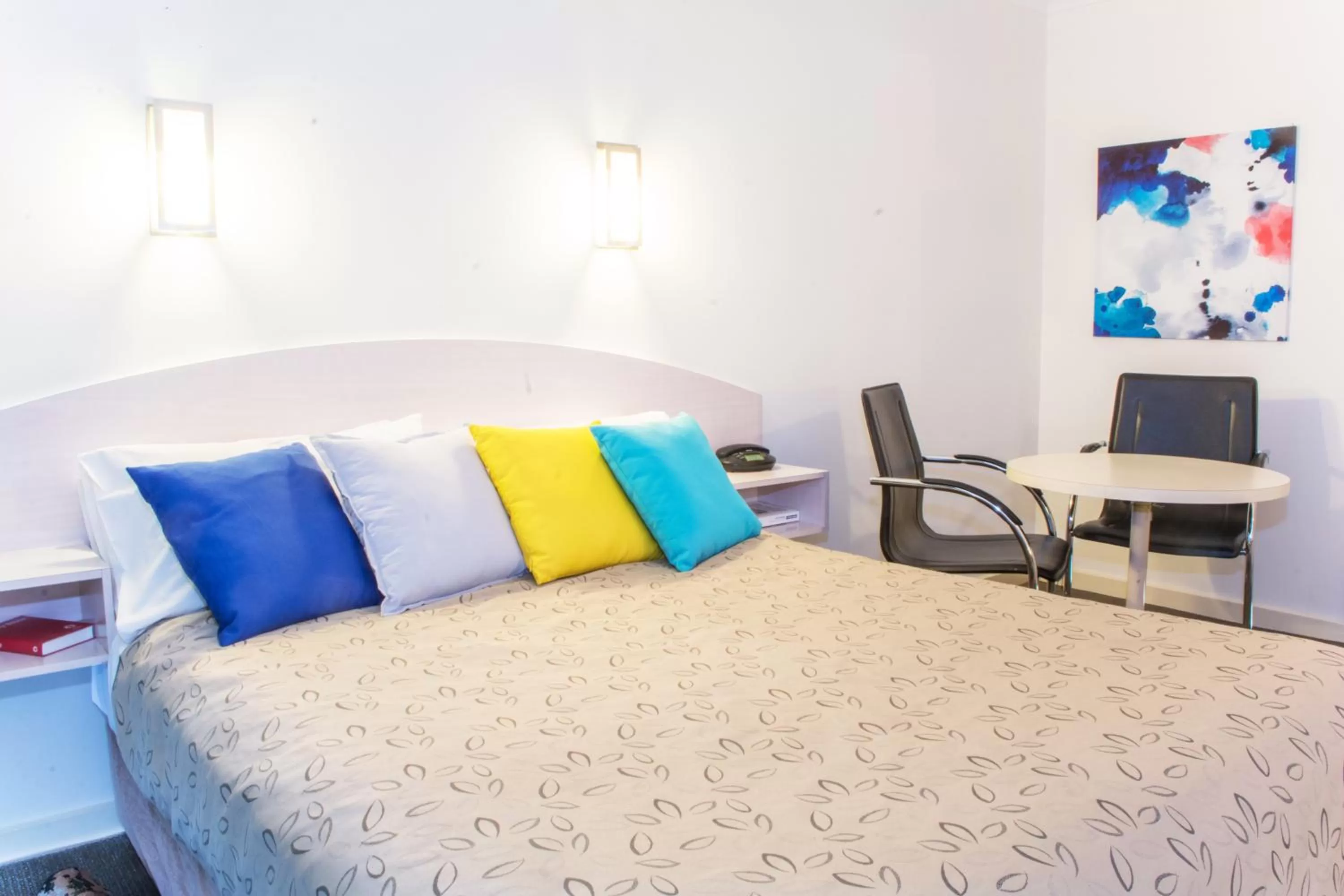 Bed in Alexander Motor Inn