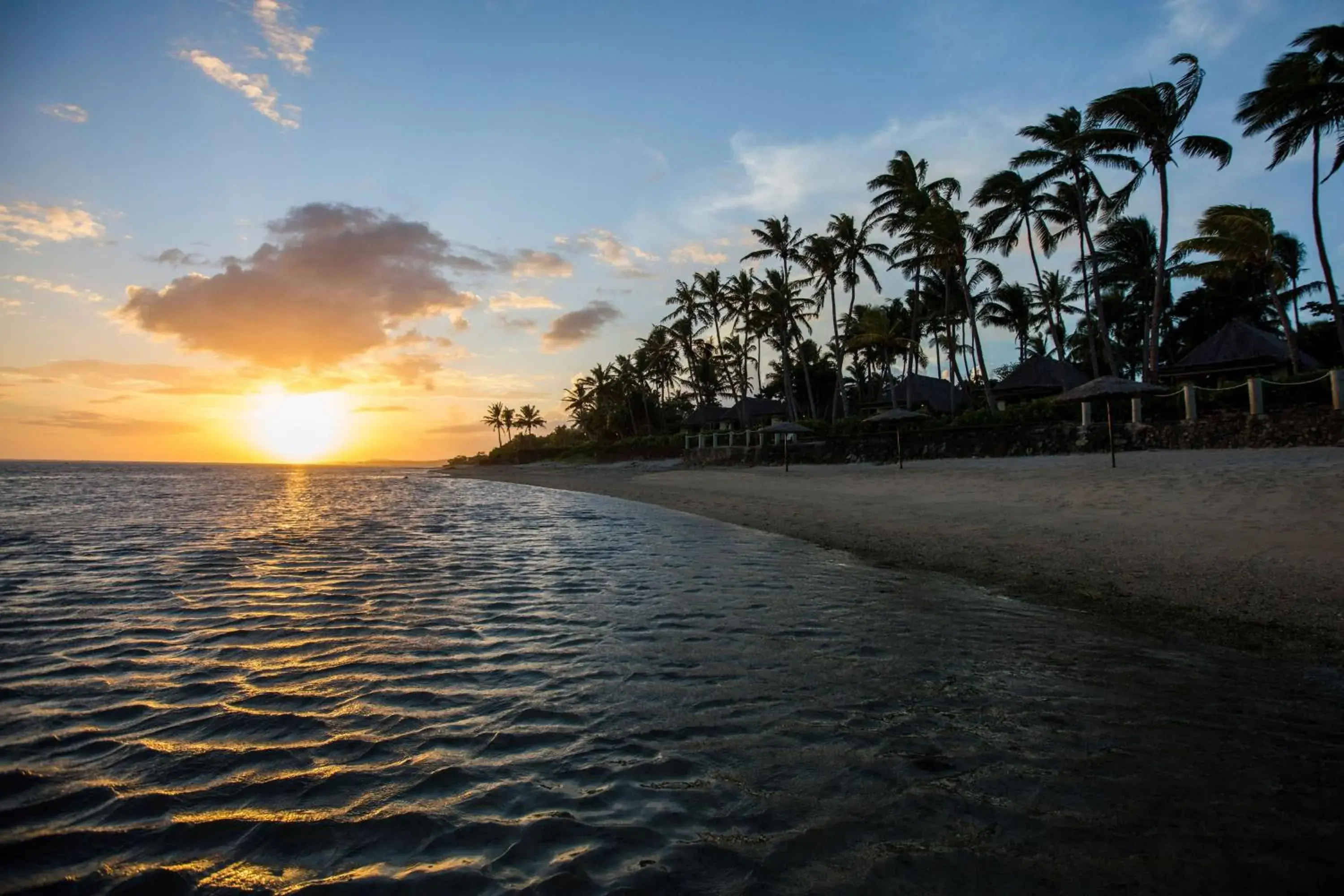 Beach in Outrigger Fiji Beach Resort