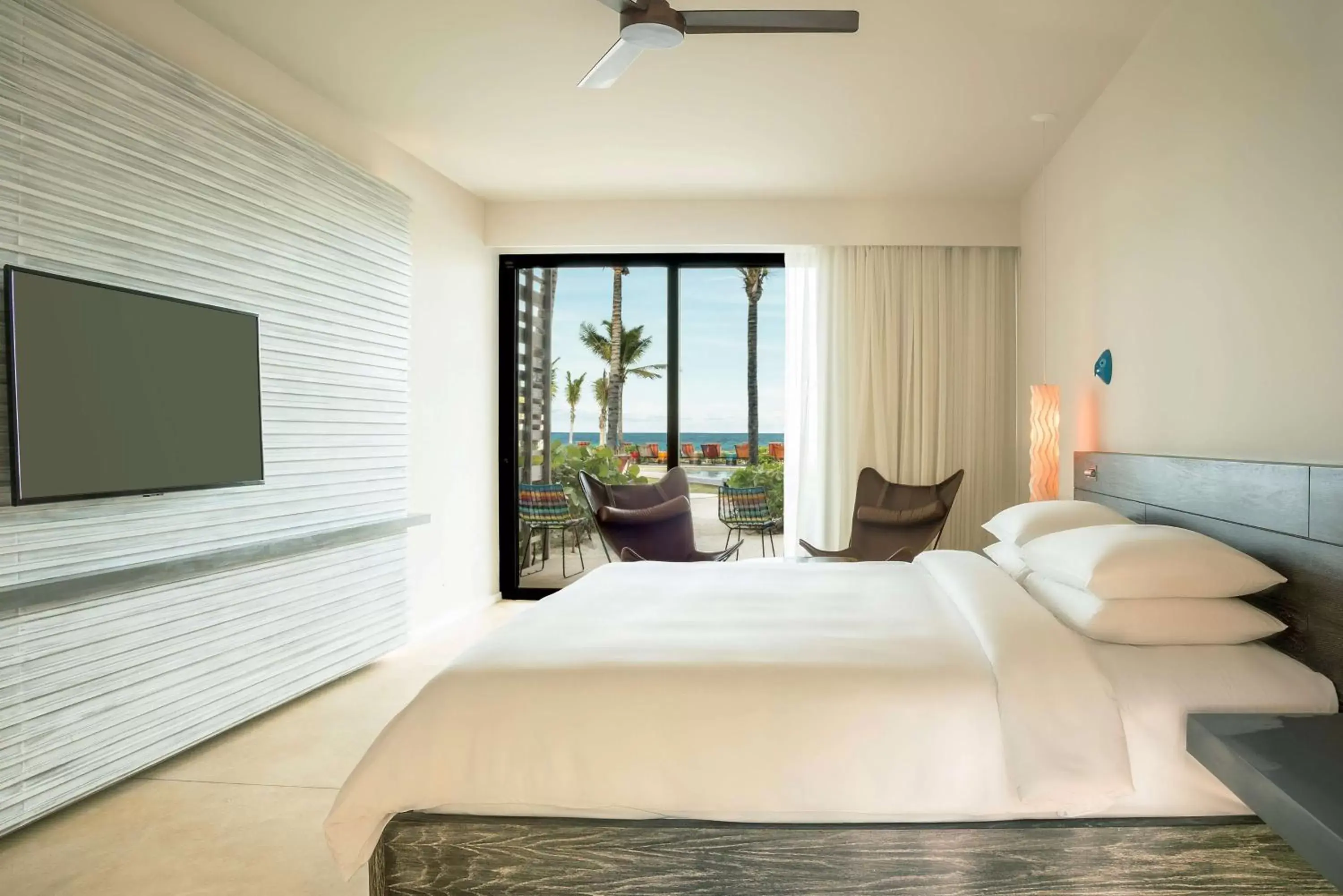 Photo of the whole room, Bed in Andaz Mayakoba - a concept by Hyatt