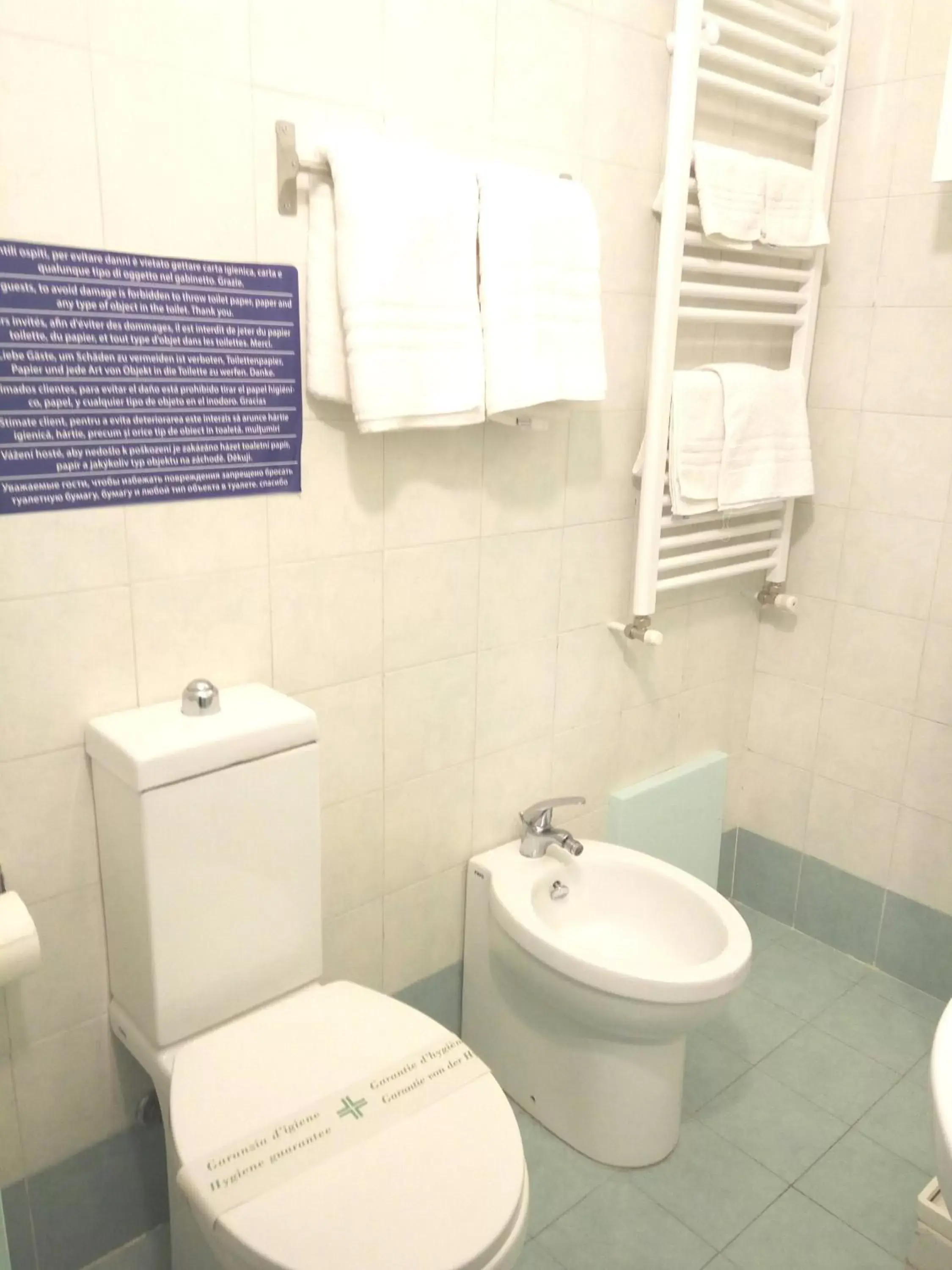 Toilet, Bathroom in Michelangelo BB Rooms