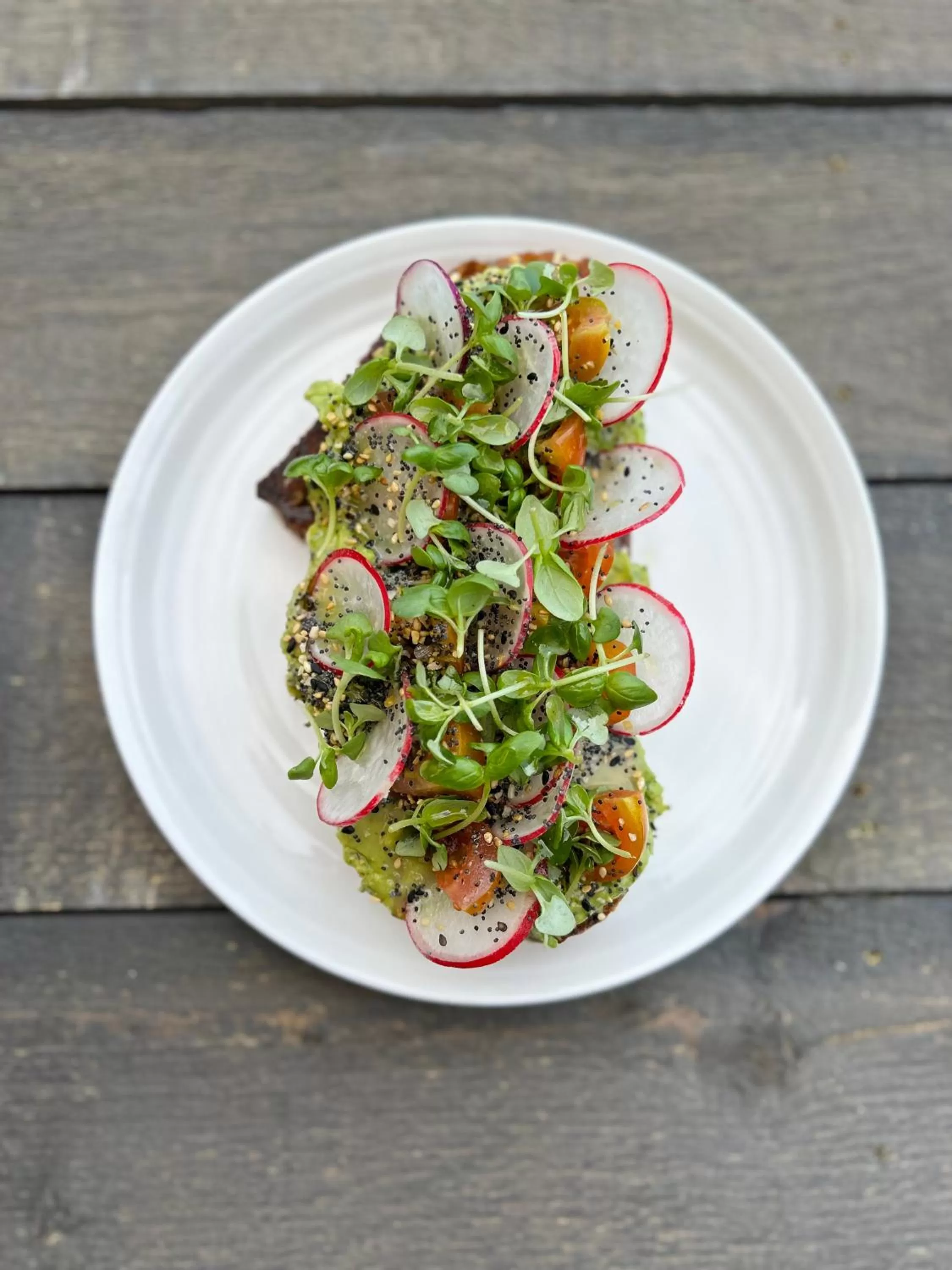 Food and drinks in Pacific Terrace Hotel