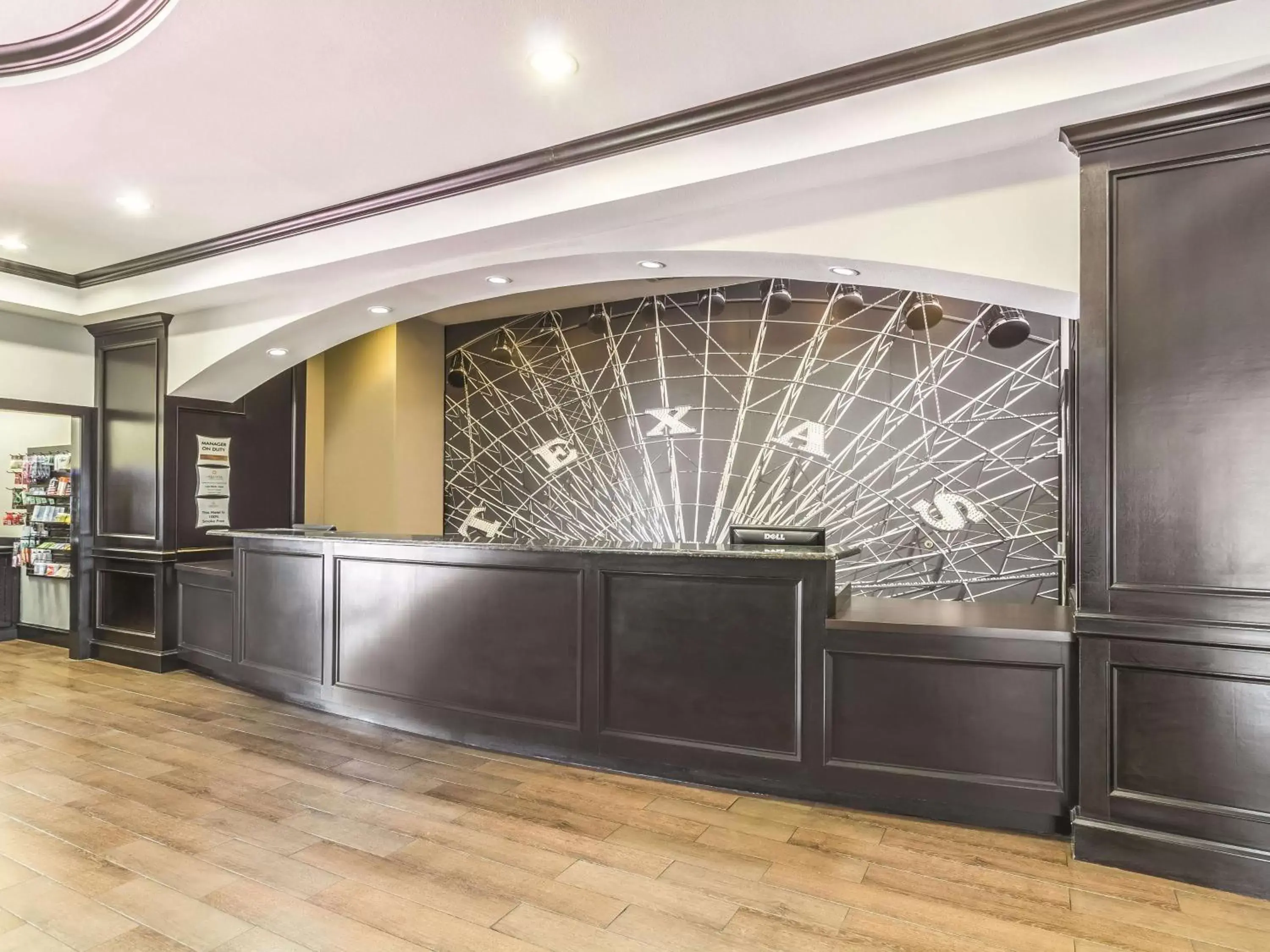 Lobby or reception, Lobby/Reception in La Quinta by Wyndham Fort Worth - Lake Worth