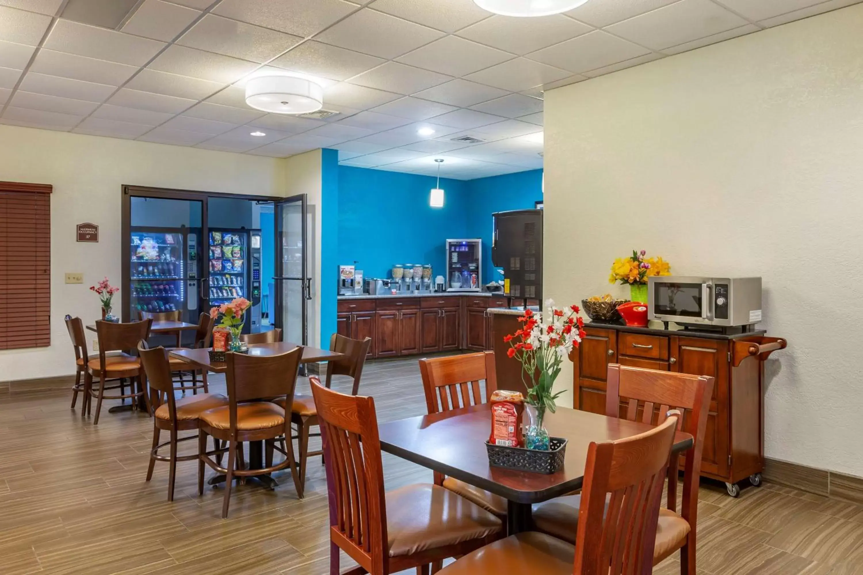 Breakfast, Restaurant/Places to Eat in Best Western Plus Springfield Airport Inn