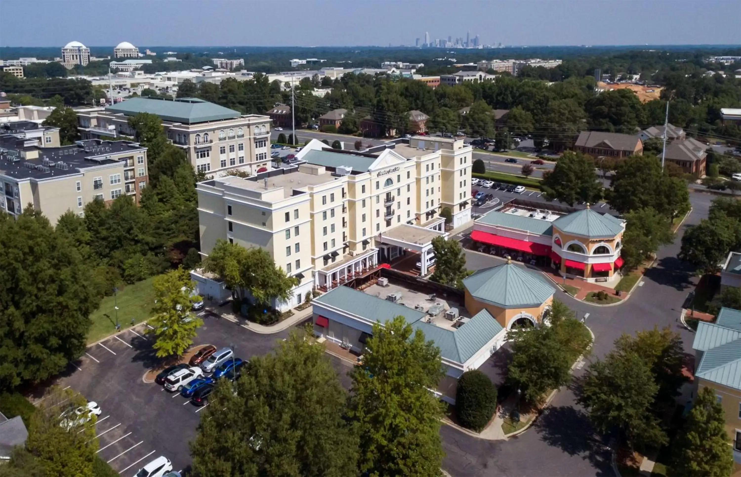 Property building, Bird's-eye View in Hampton Inn & Suites South Park at Phillips Place