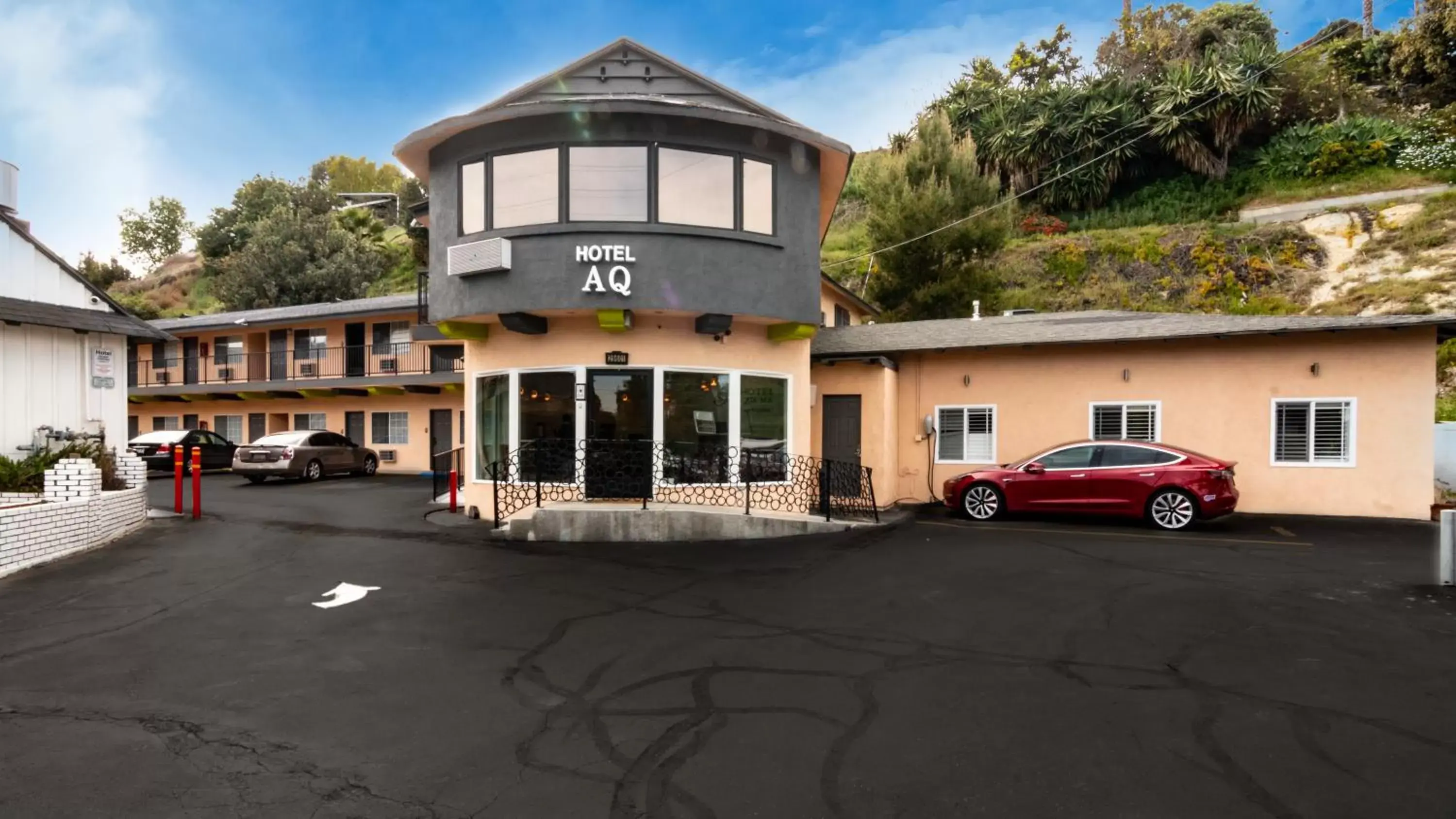 Property building in Americas Best Value Inn Rancho Palos Verdes