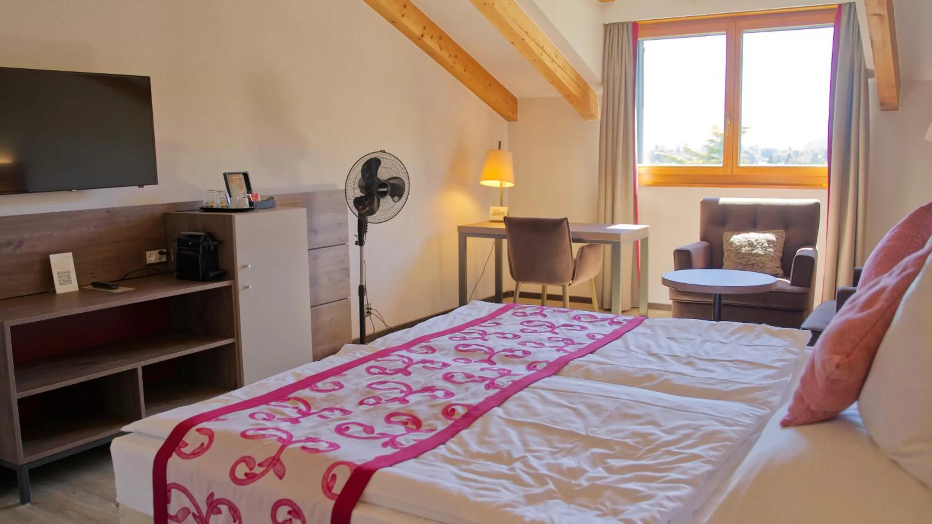 Bed in Hôtel des Vignes