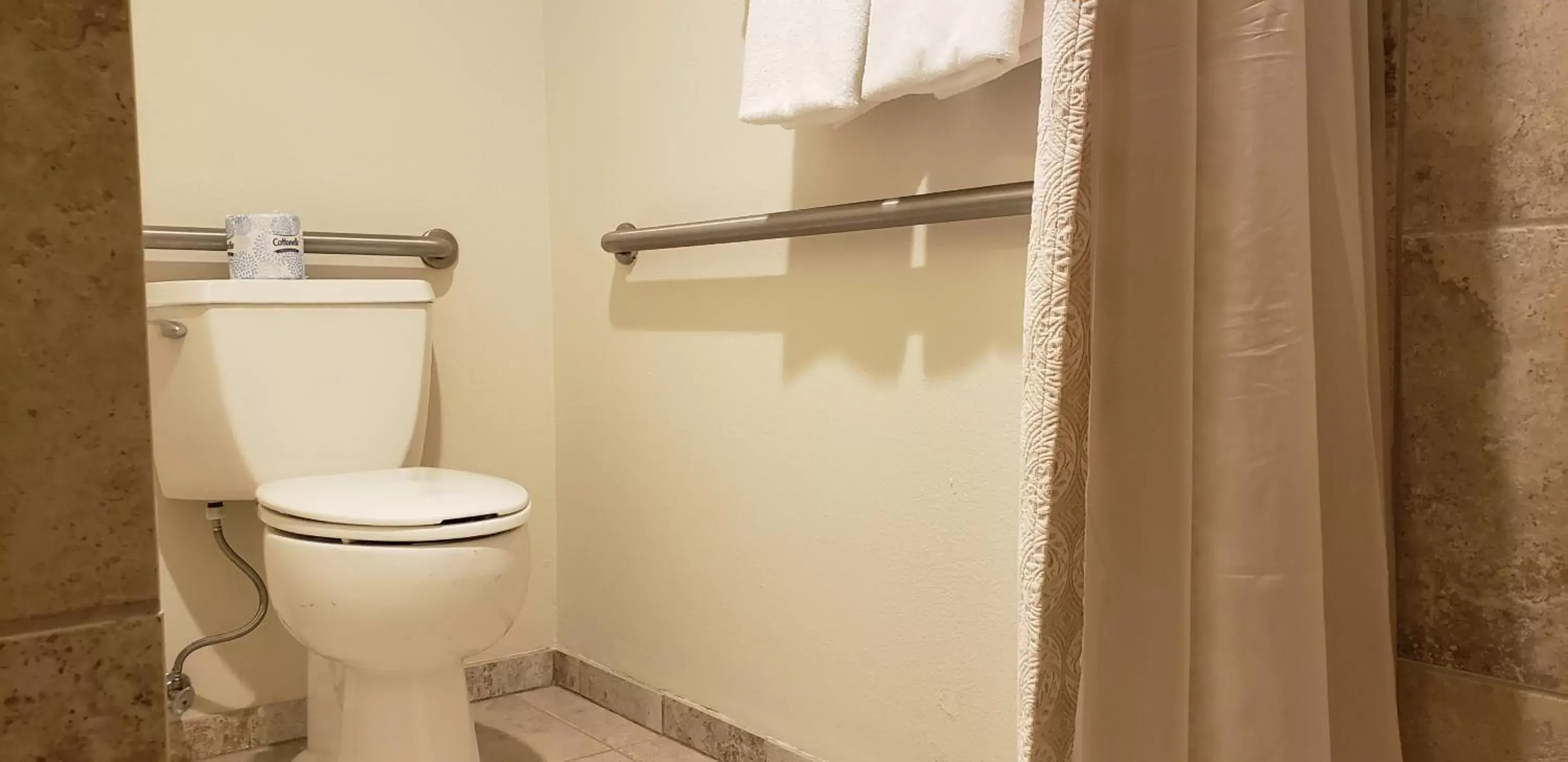 Double Room - Disability Access in Hotel Boulderado