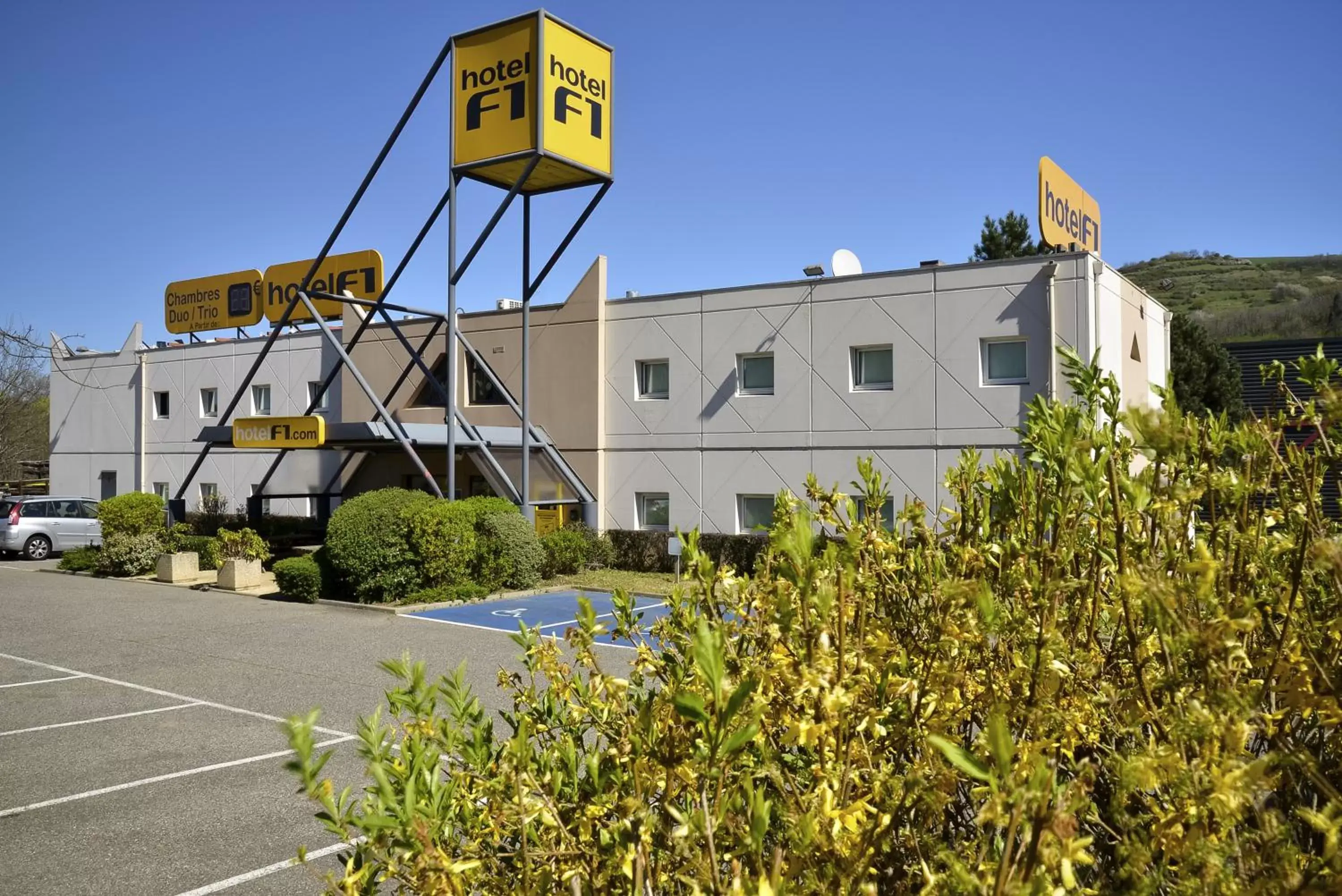 Facade/entrance, Property Building in hotelF1 Saint Etienne Est La Grand Croix