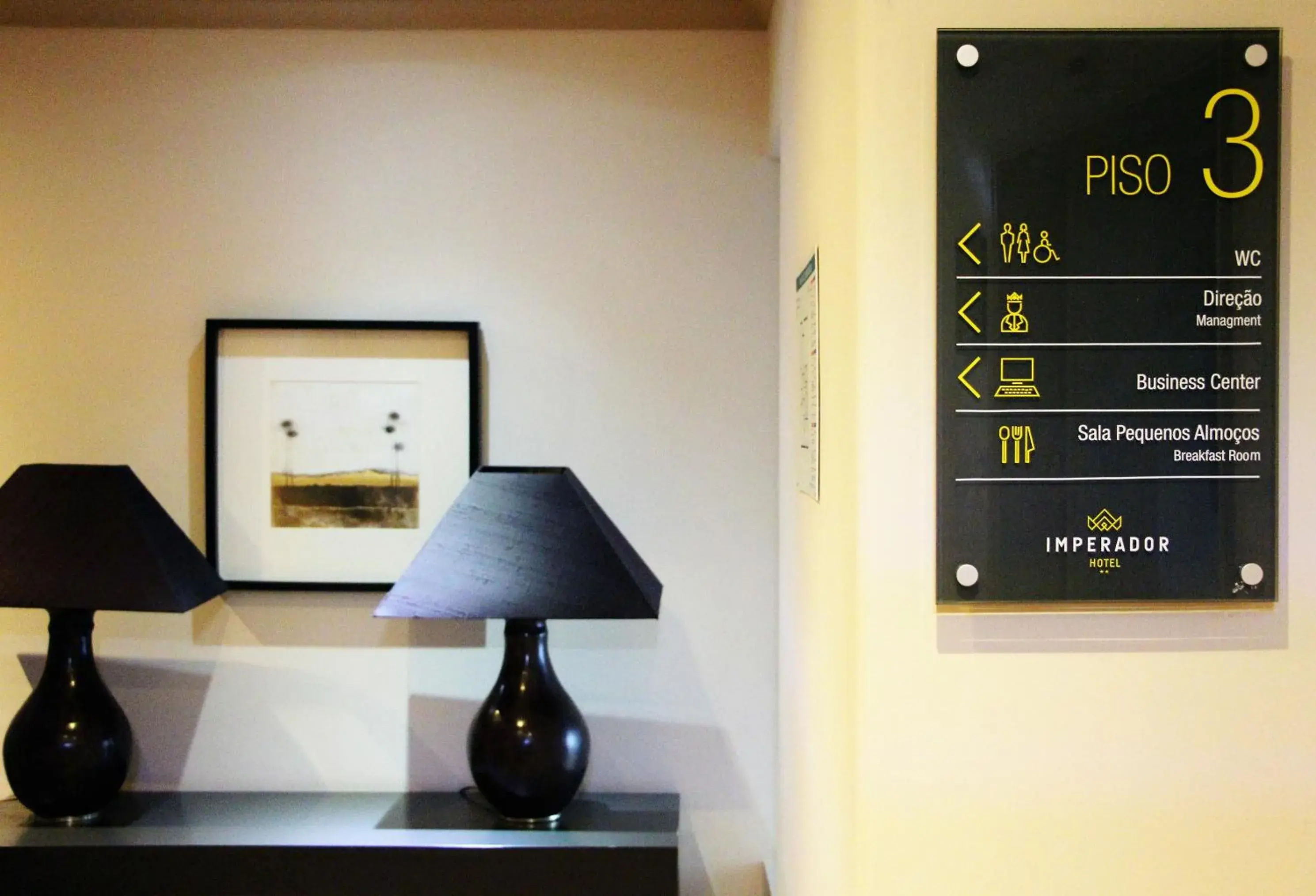 Logo/Certificate/Sign, TV/Entertainment Center in Imperador Hotel